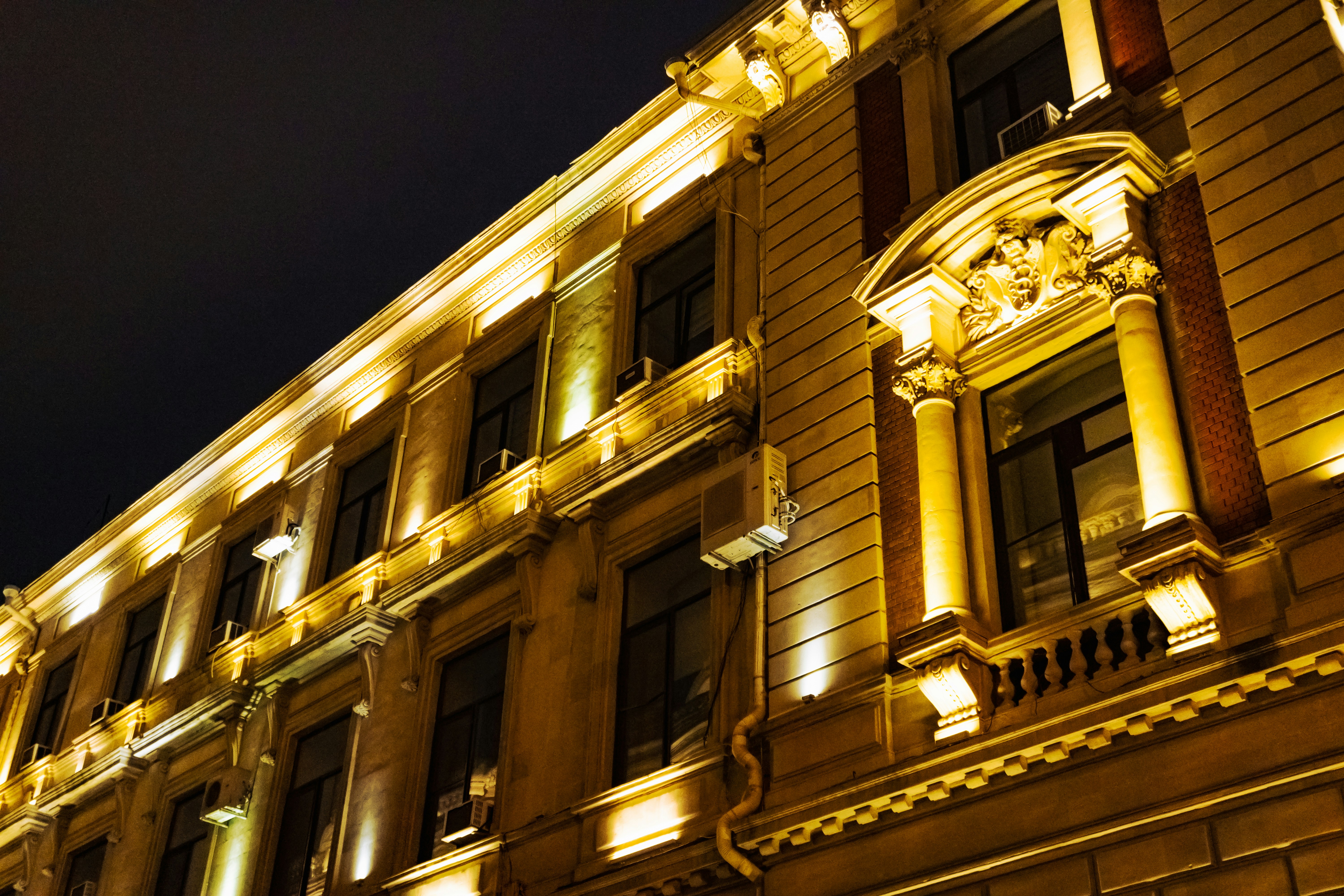 Photo by zulfugarkarimov