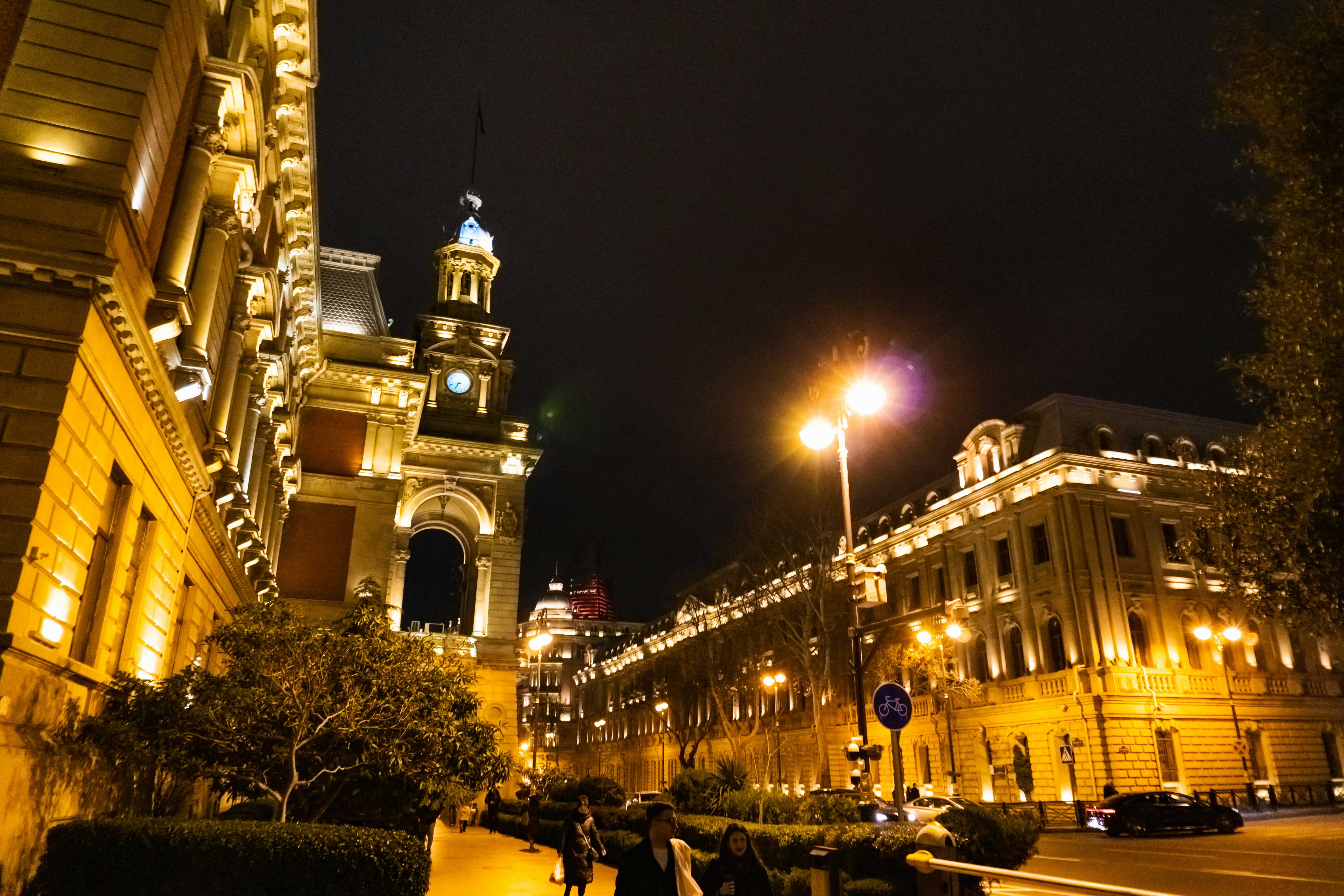 Photo by zulfugarkarimov