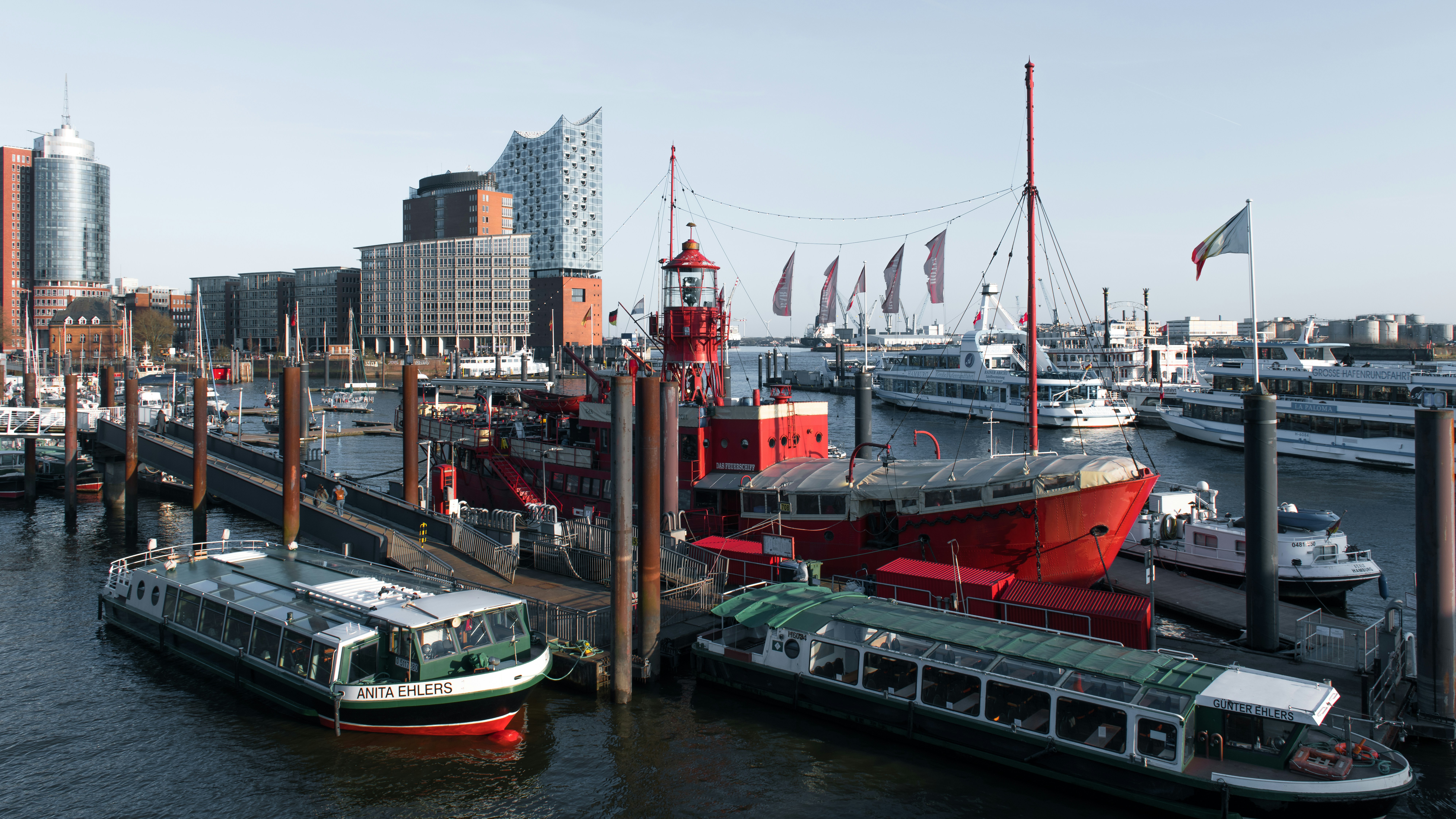 Photo by hamburgmeinefreundin