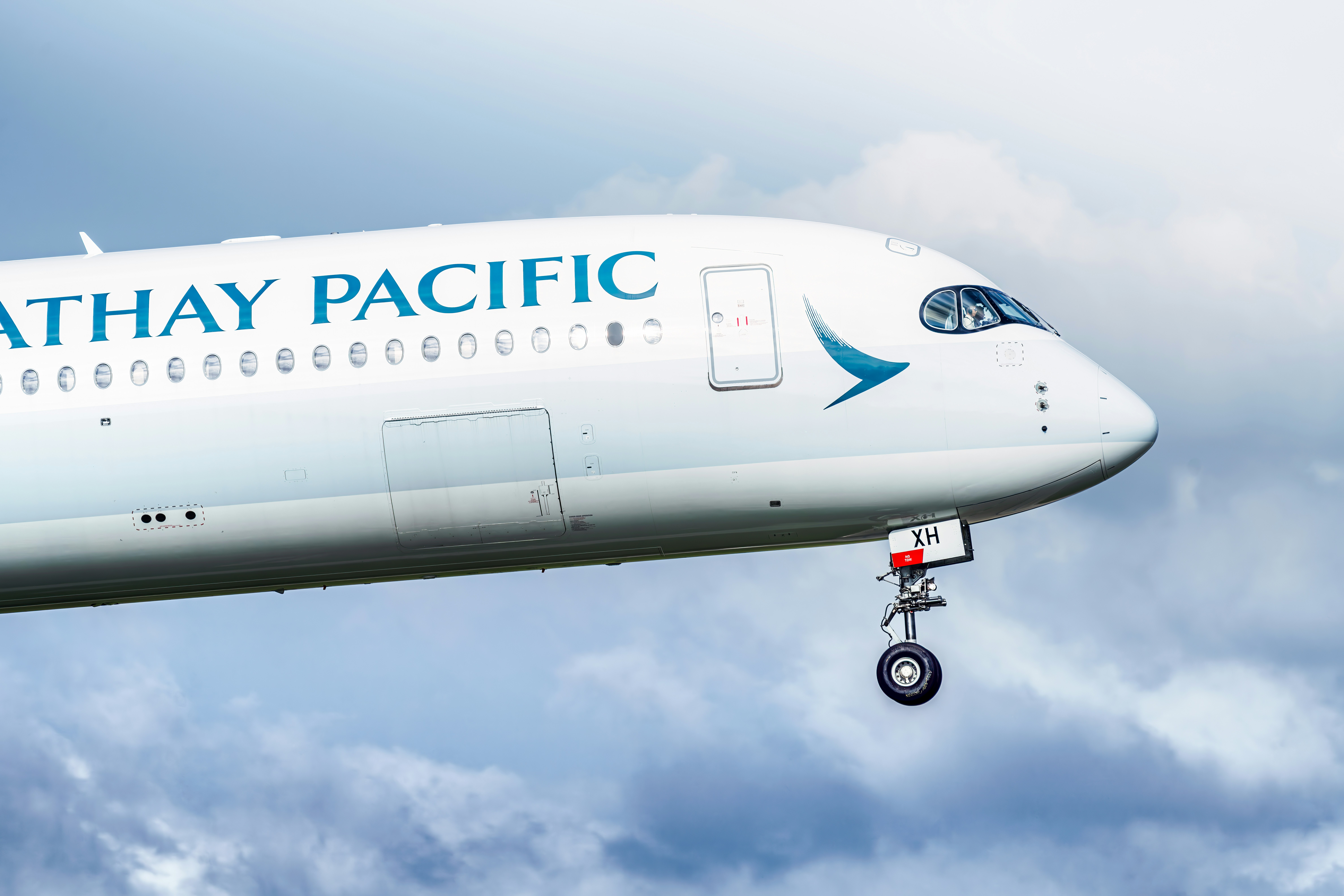 a closeup of the nose on cathay pacific airbus a350-1000, registration b-lxo