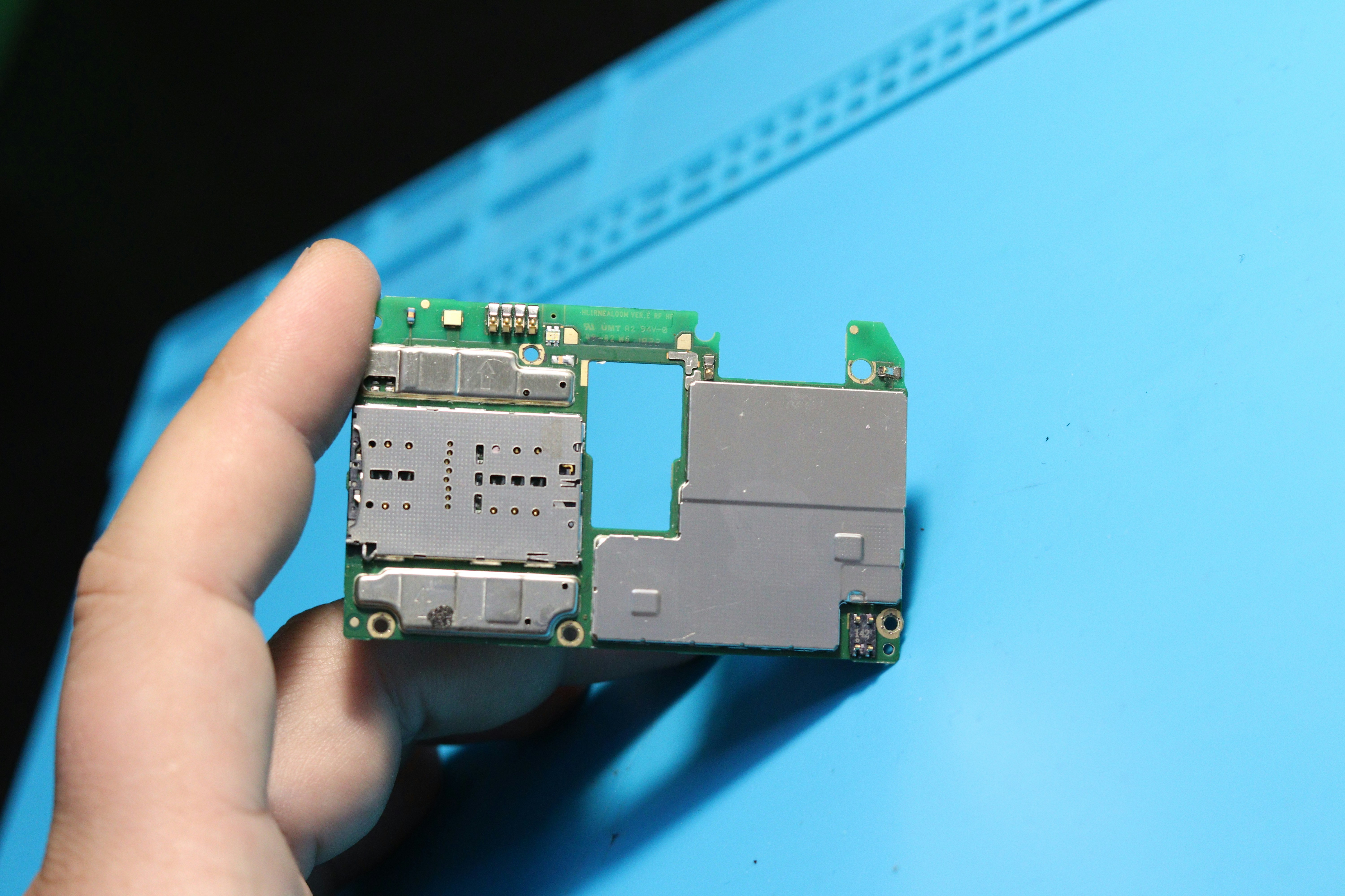 Sniokco 10K 8K HDMI 2.1ケーブル 2M（認証済み・48Gbps・HDCP 2.3/2.2・Netflix対応）