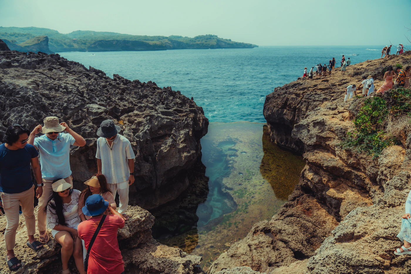 Vietnam Highlights: Hanoi, Ha Long Bay & Hoi An