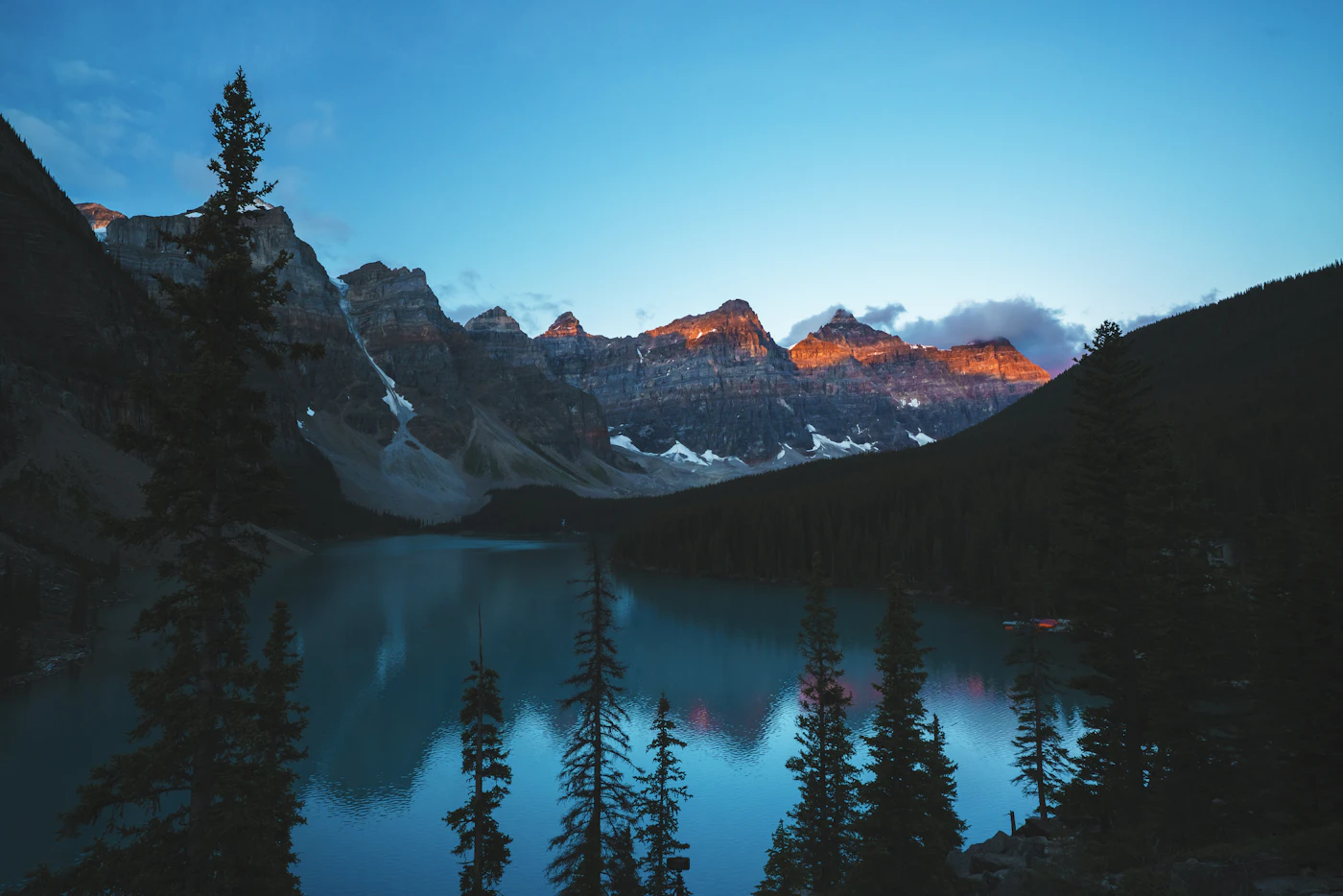 Moraine Lake, Alberta, Canadian Rockies