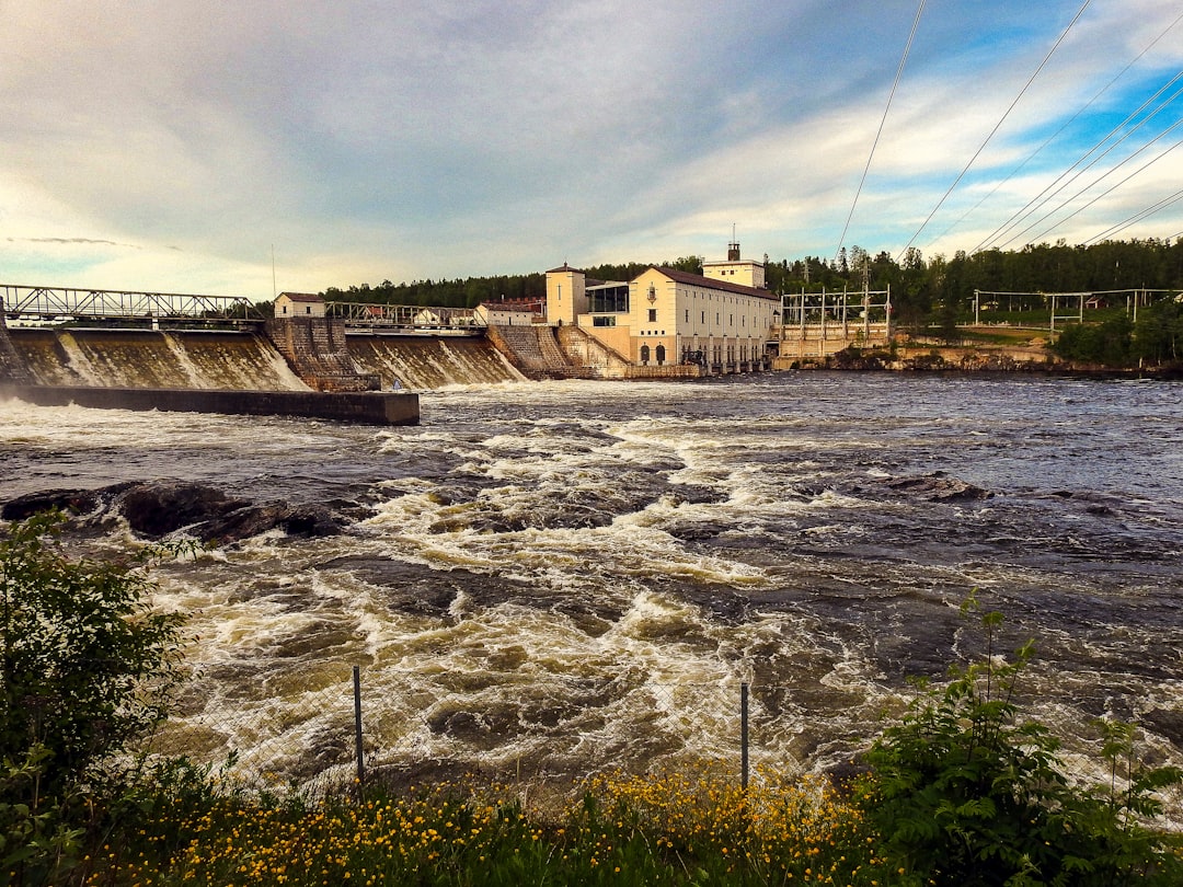 hydroelectric dam powerhouse - black start hydroelectric dam powerhouse - black start