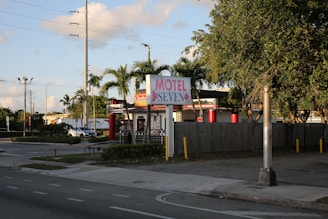 Motel seven stands by the road.