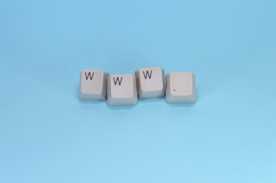 Www is spelled with keyboard keys.