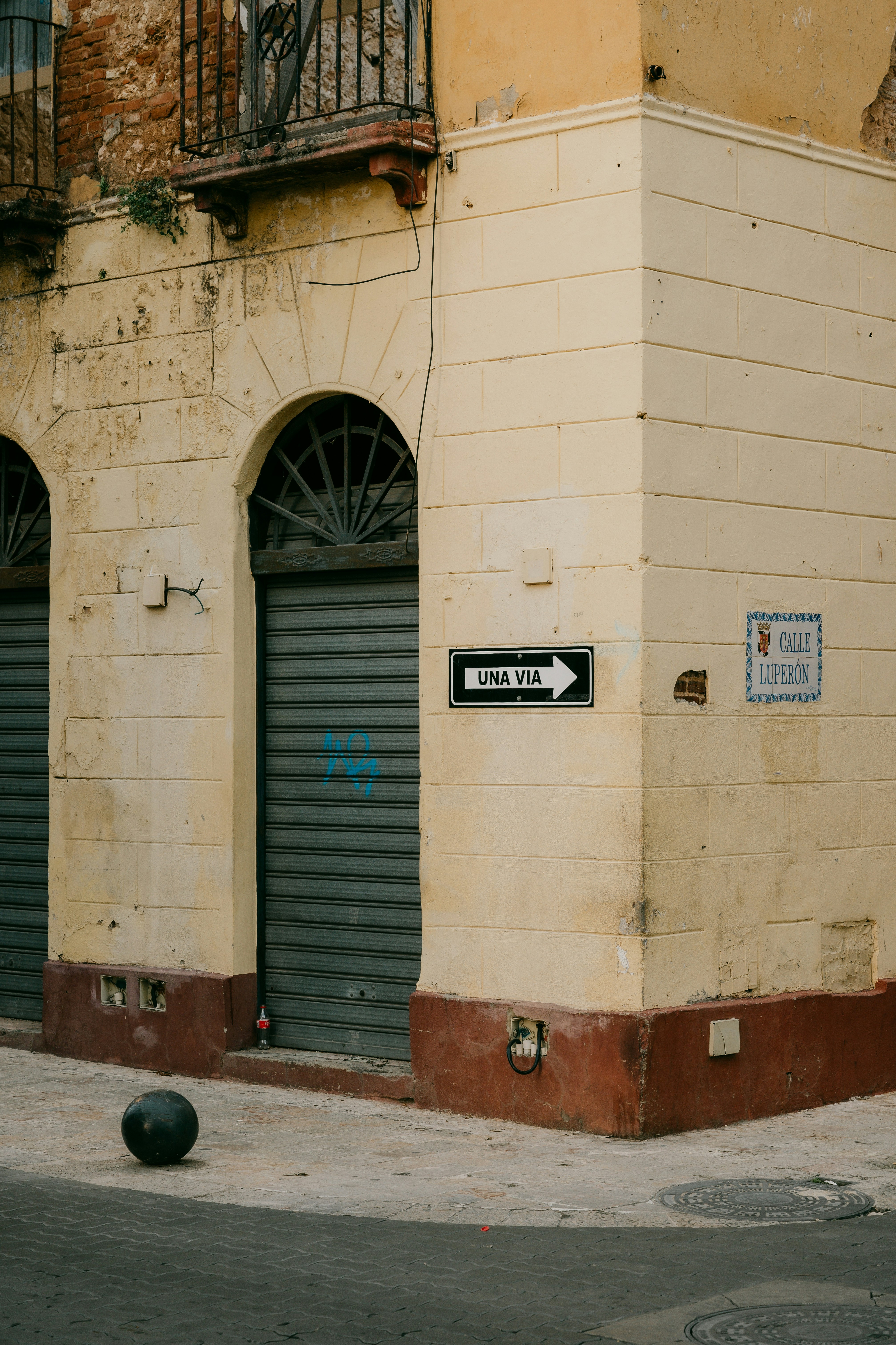 Photo by carloshorton