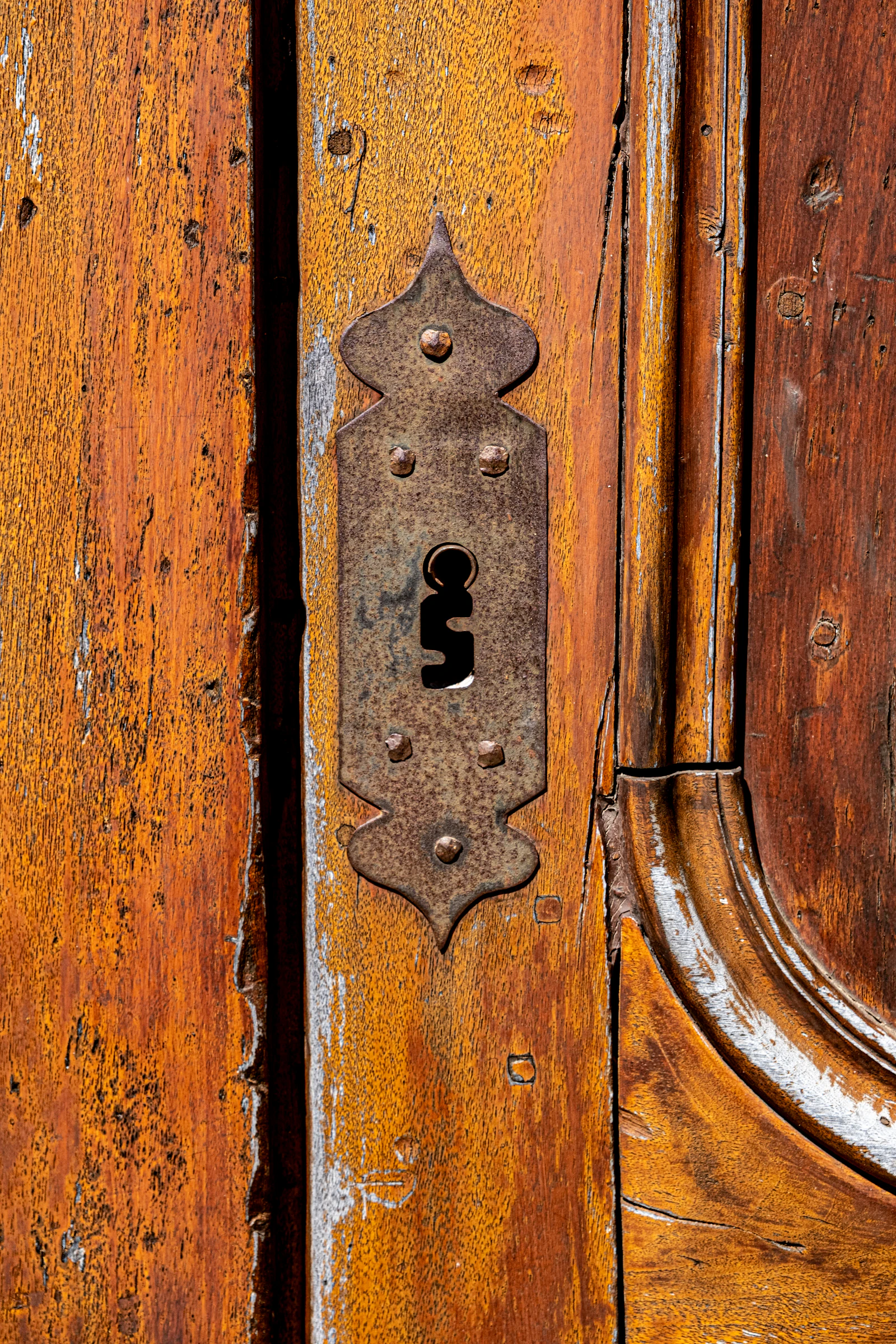 Serrure ancienne, pour illustrer les précautions avant une intervention