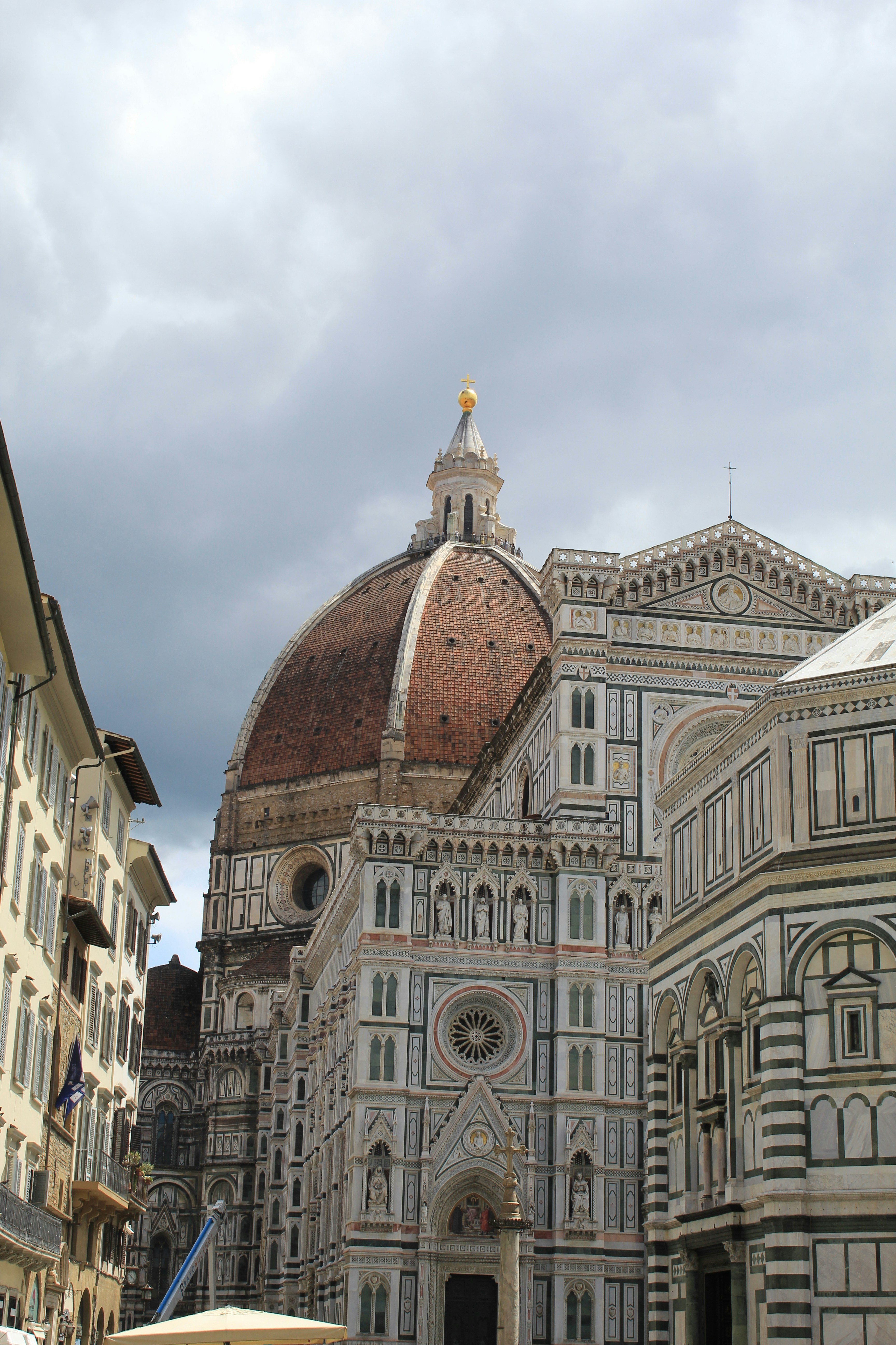 Containers in Marble City, OK