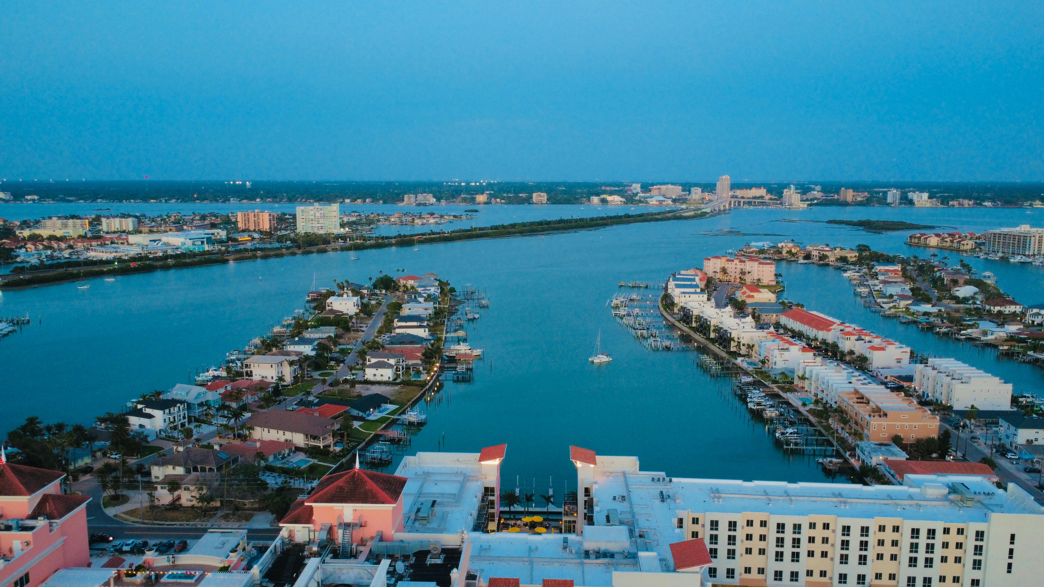 Photo by christheisland