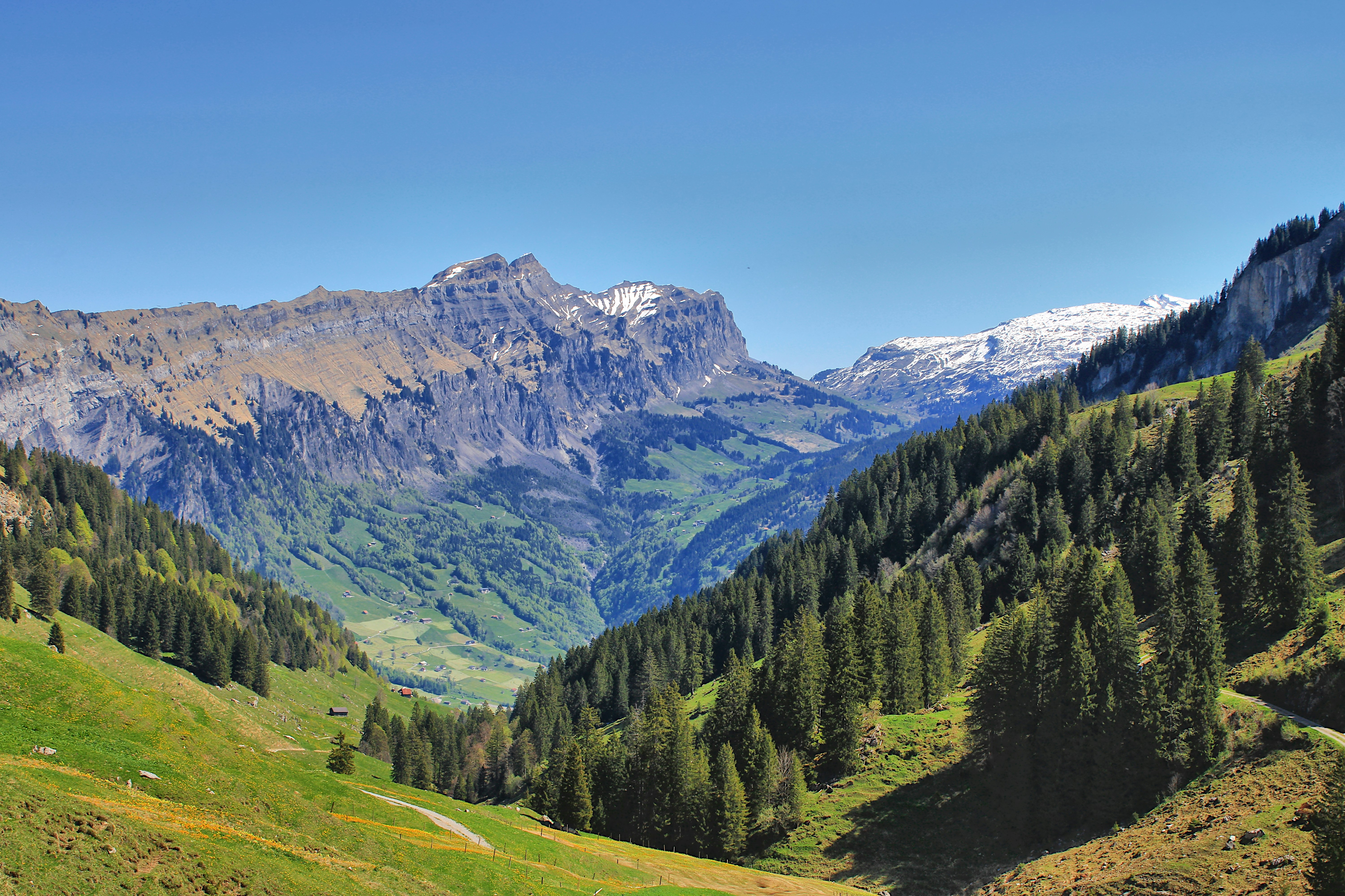 Photo by appenzellmoto