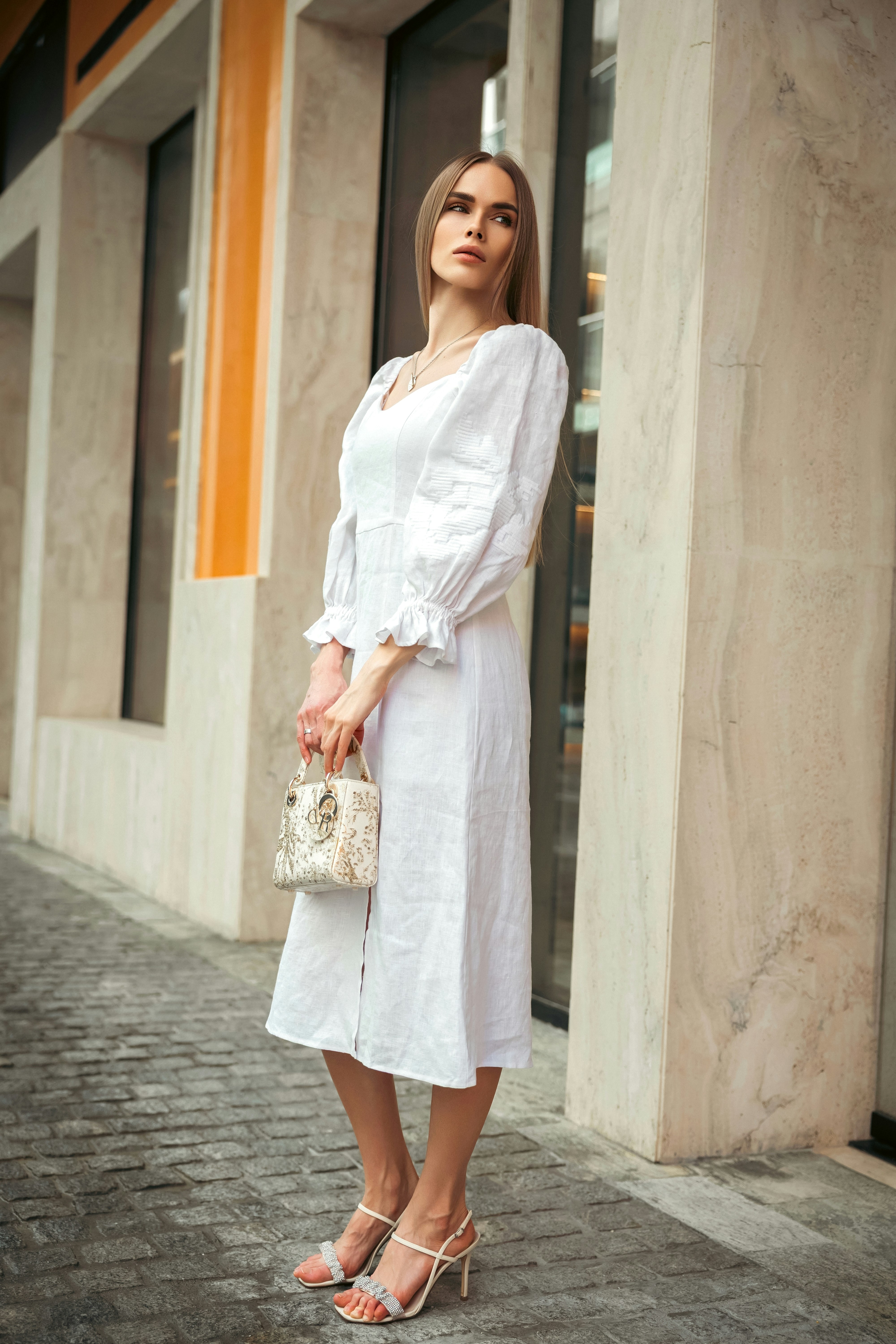 Photo by alexanderafan