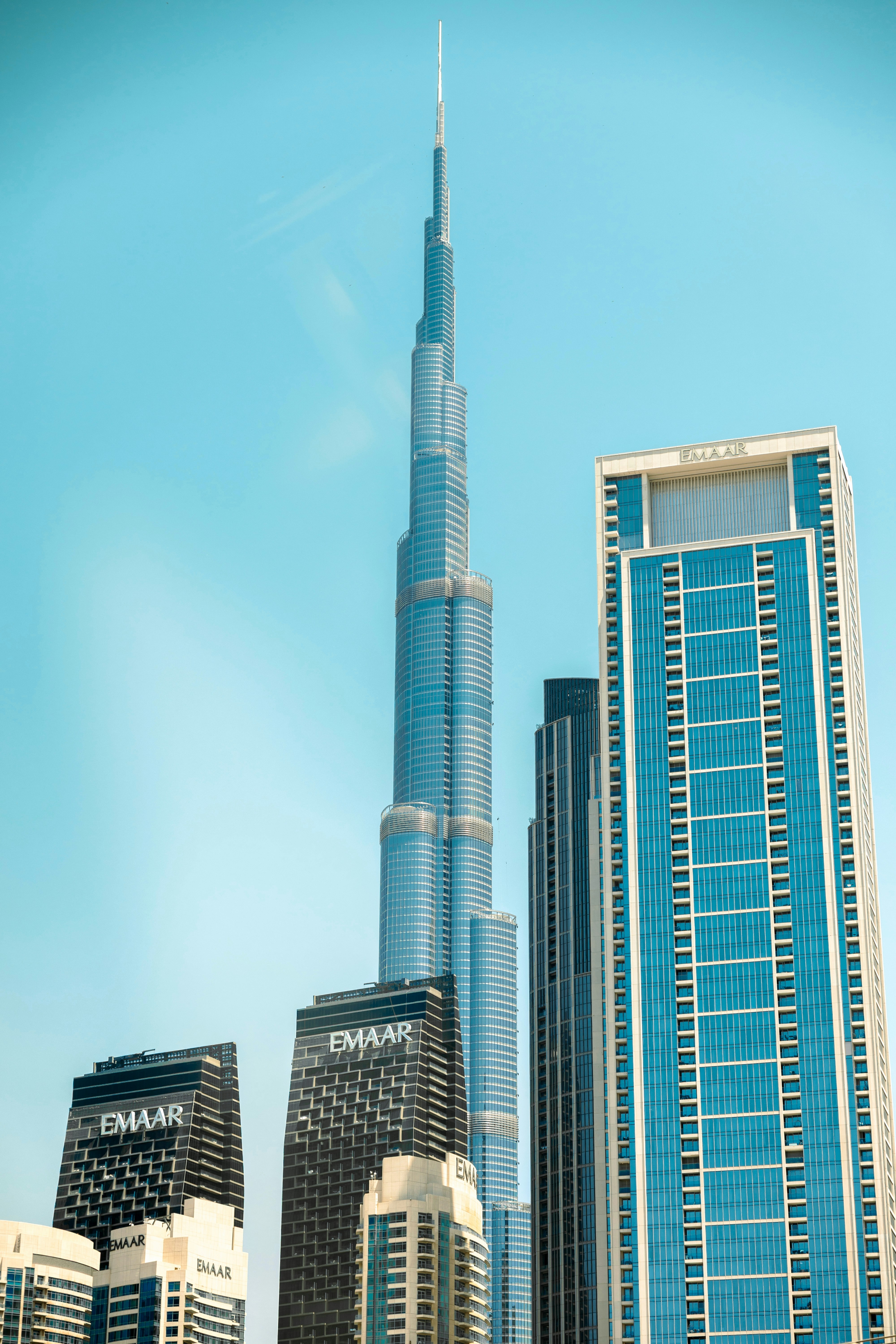 The iconic Burj Khalifa piercing the sky