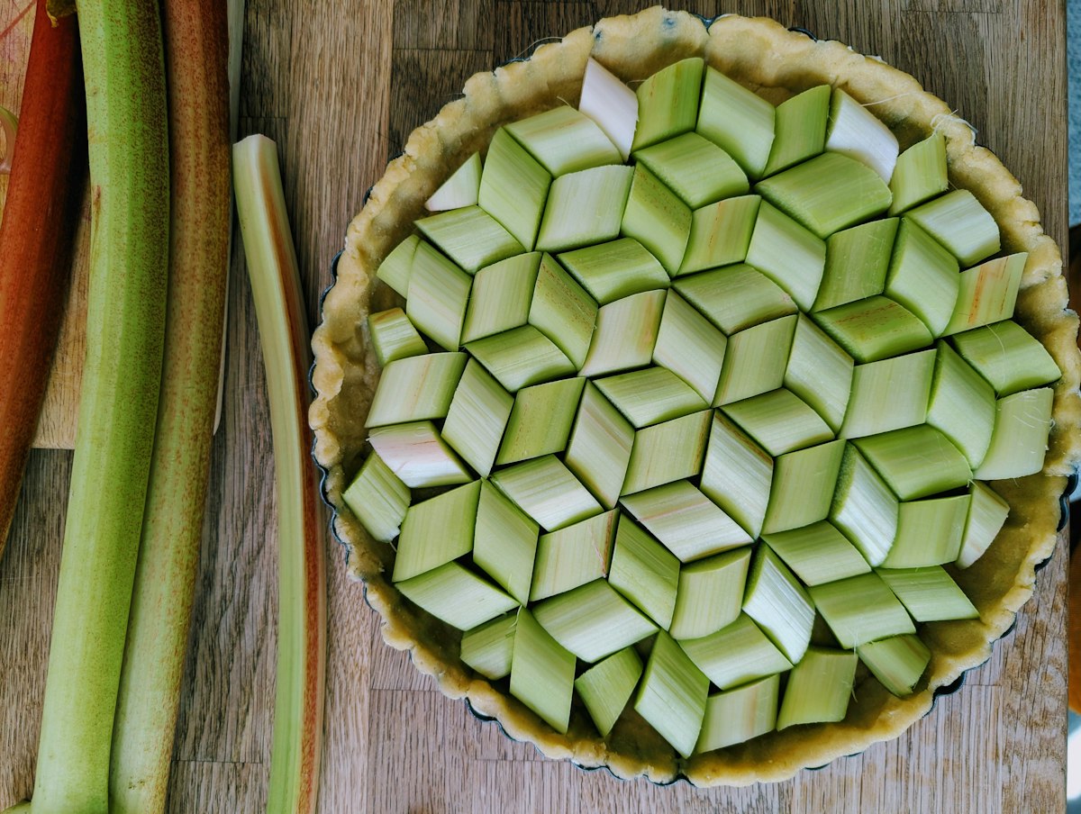 Tarte à la rhubarbe meringuée