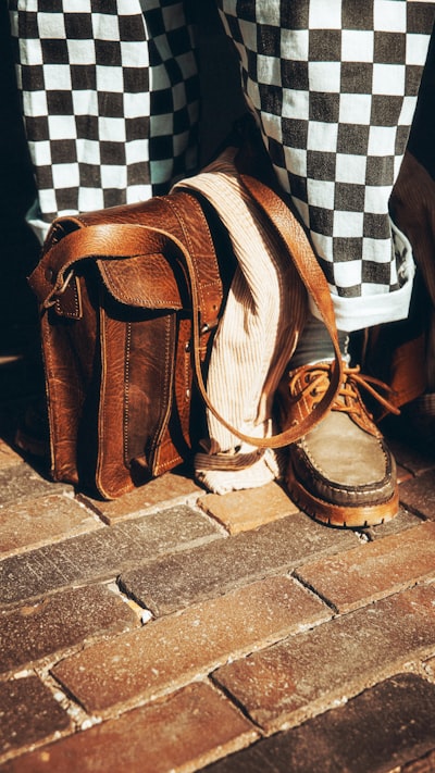 Vintage Leather Crossbody Bag