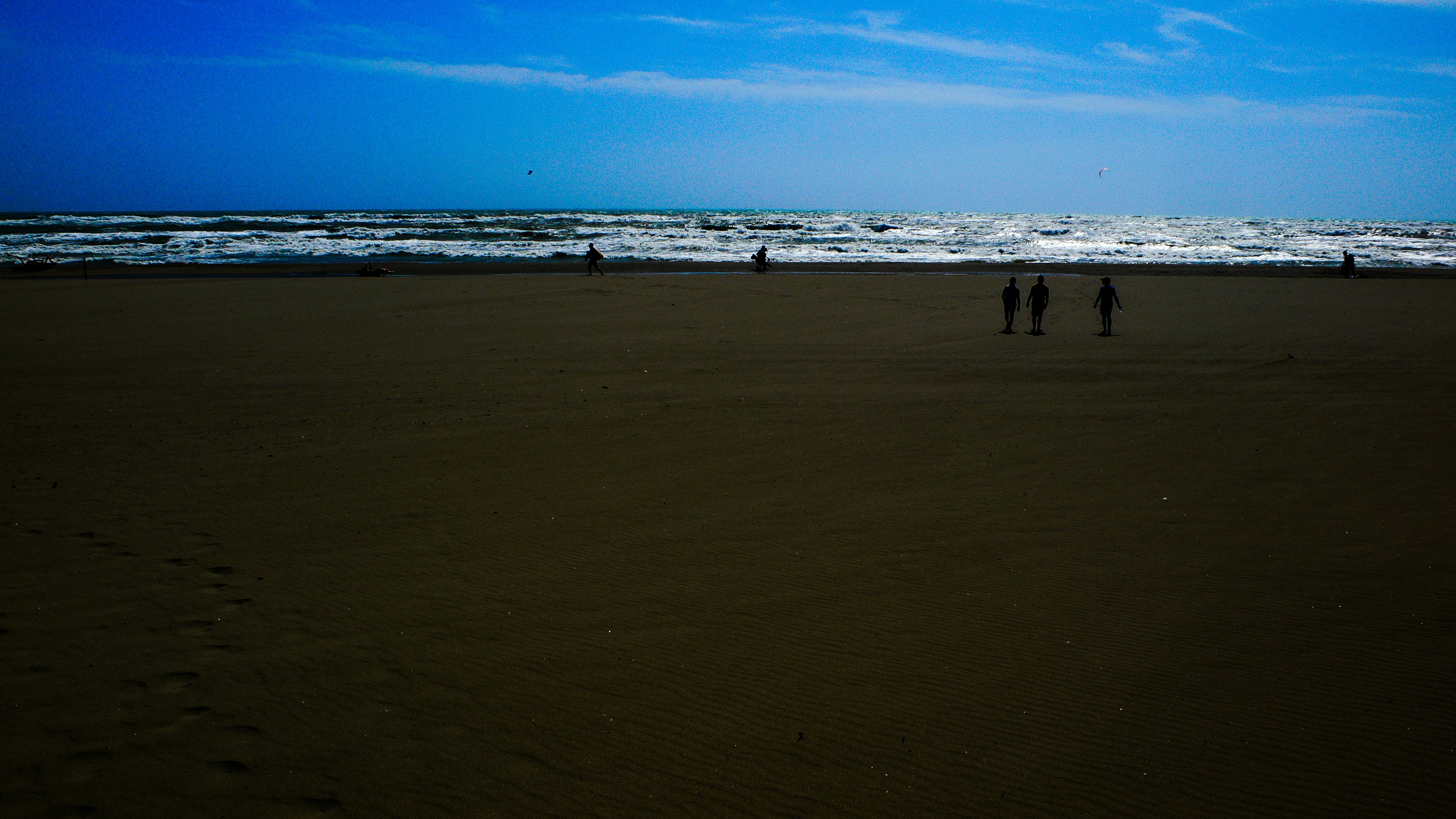 Photo by lucaakalu