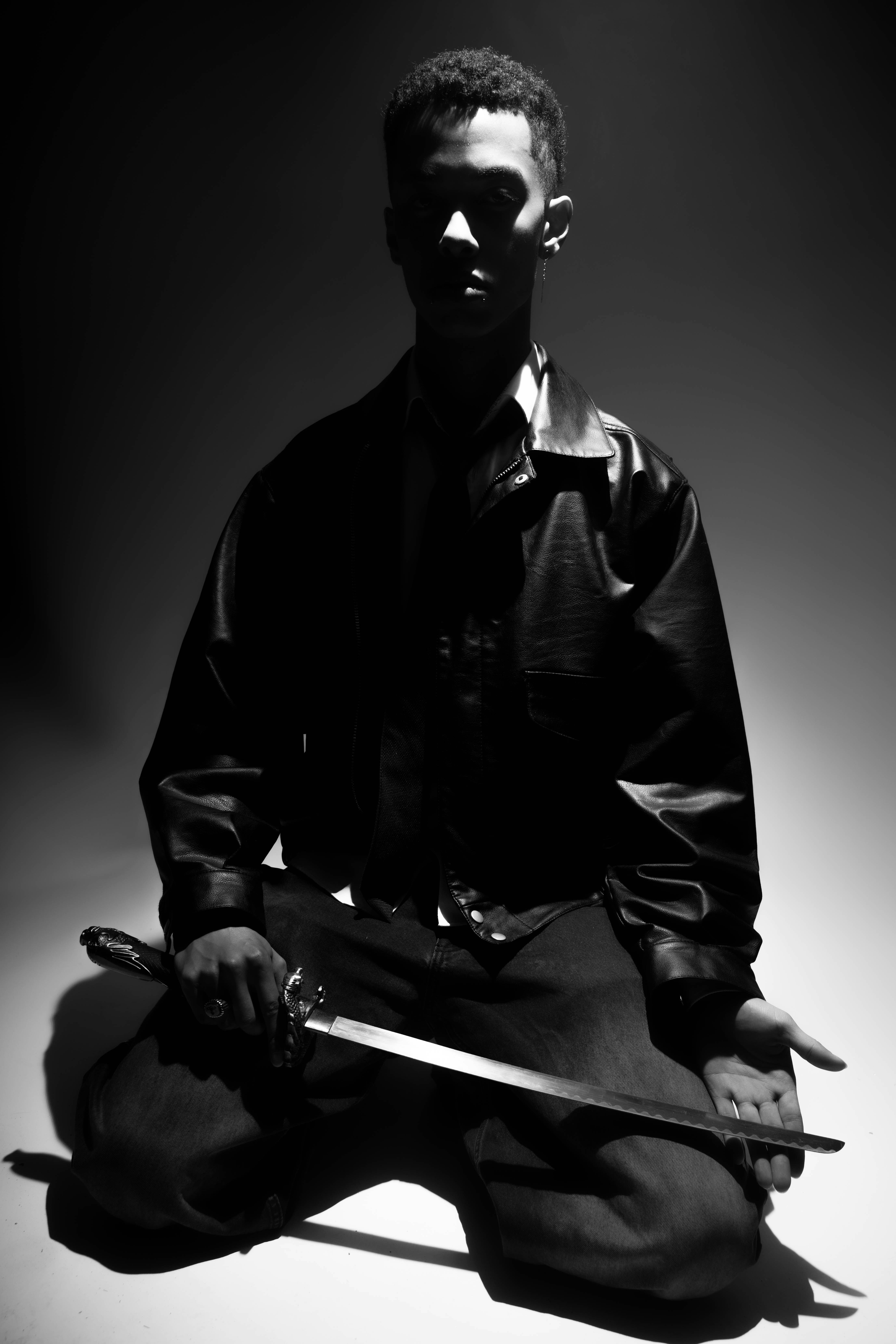 photo-1746960836110-18b23375651c?ixid=M3wxMjA3fDB8MXxzZWFyY2h8MTh8fGJsYWNrJTIwbXl0aCUyMHd1a29uZyUyMGhvdyUyMHRvJTIwcmVjb3ZlciUyMG1hbmF8ZW58MHx8fHwxNzYzMTA0NDM2fDA\u0026ixlib=rb-4.1.0