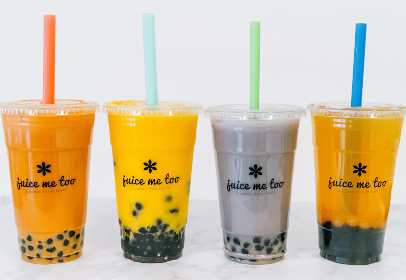 Bubble teas with tapioca pearls and paper straws