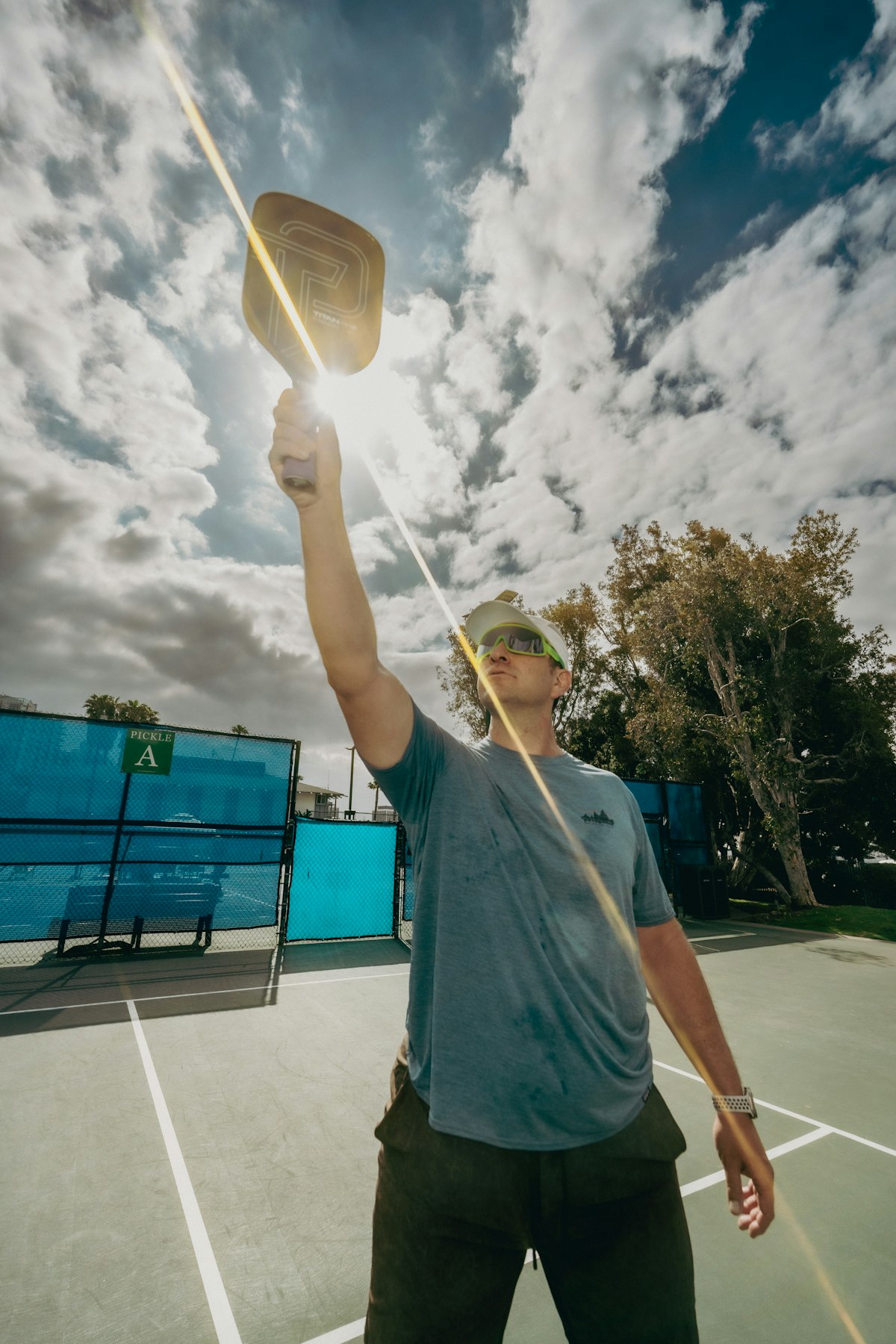 Pickleball vs Beach Tennis vs Tênis: Qual Escolher