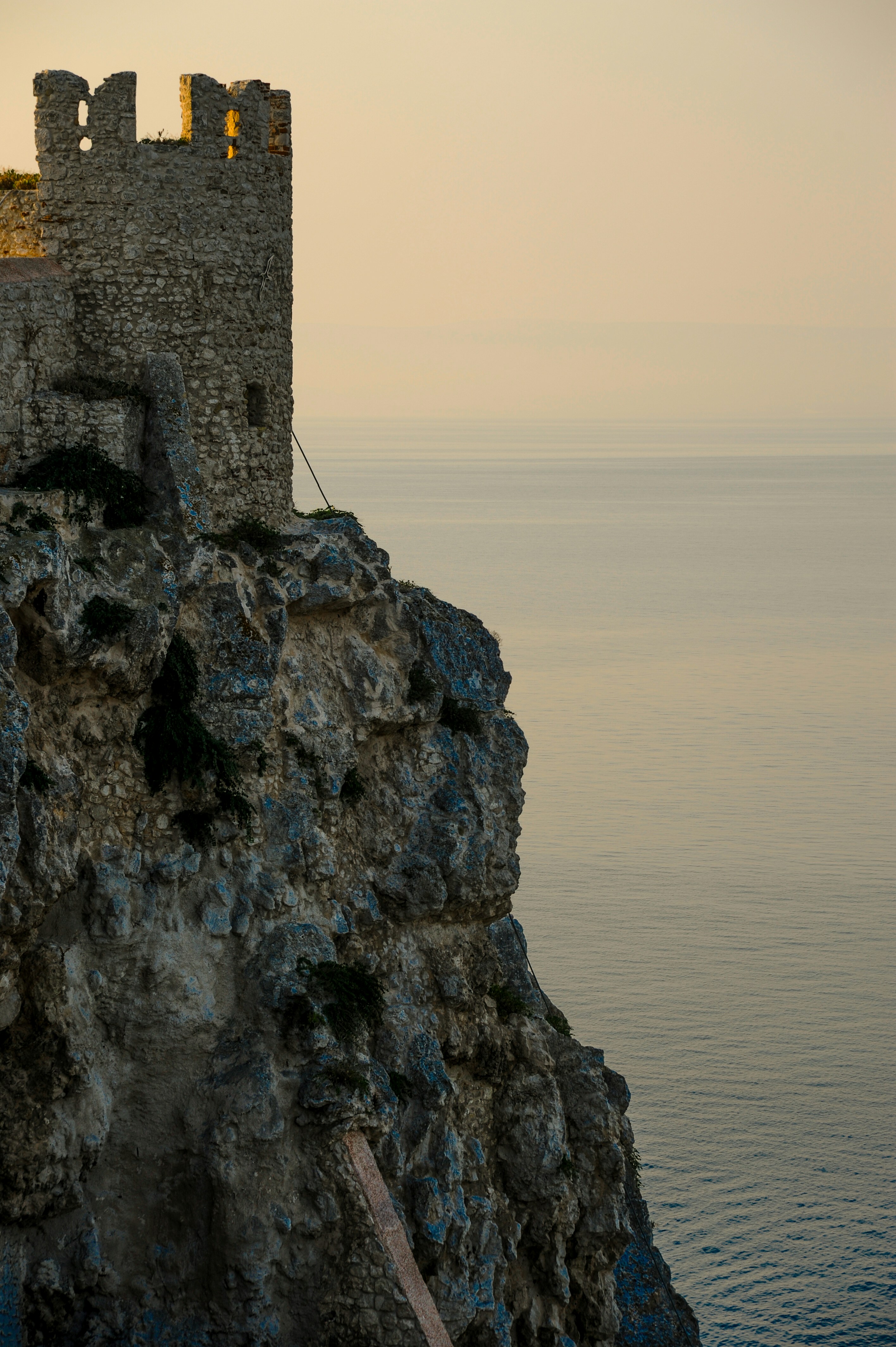 Photo by lucaakalu