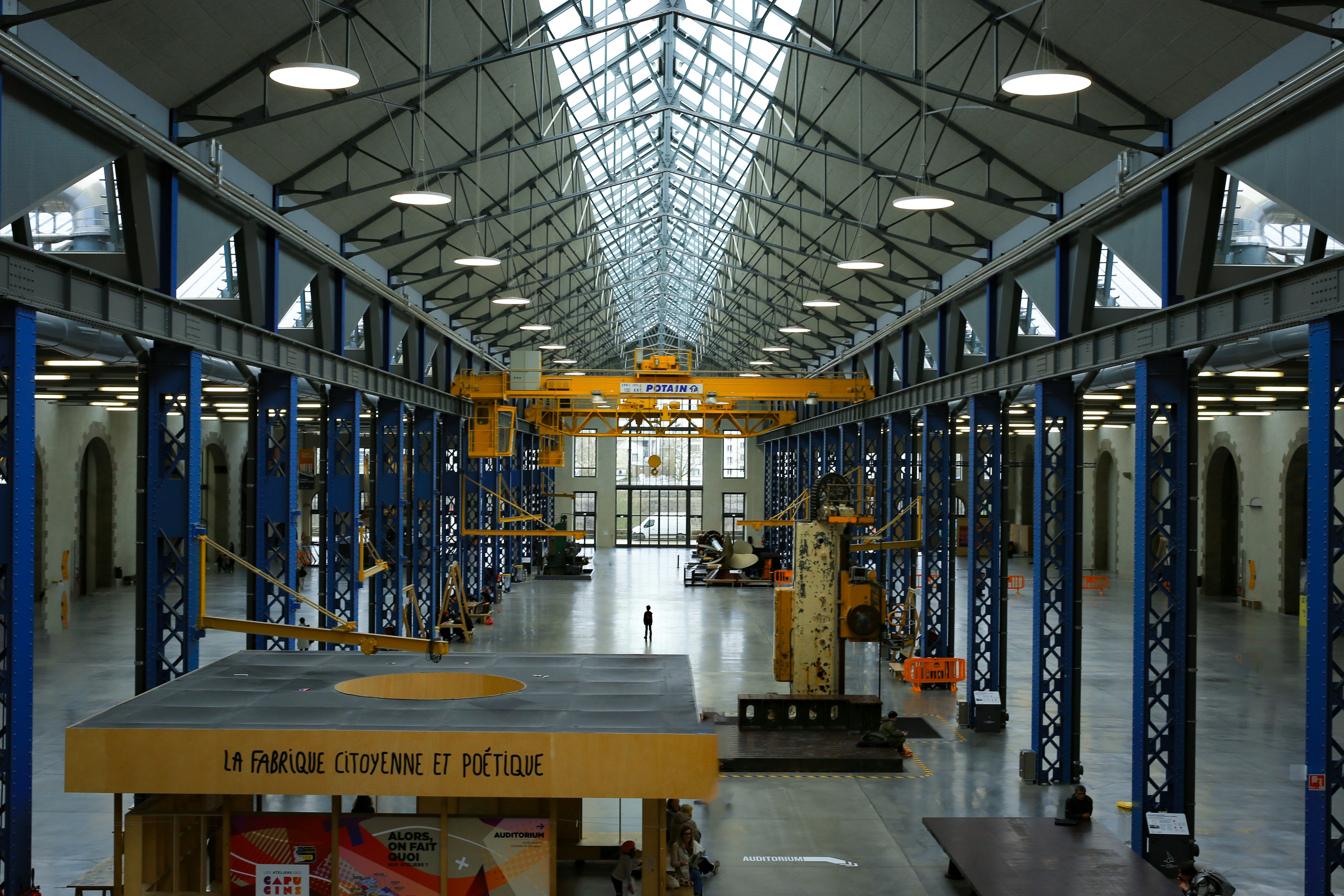 Industrial hall with machinery