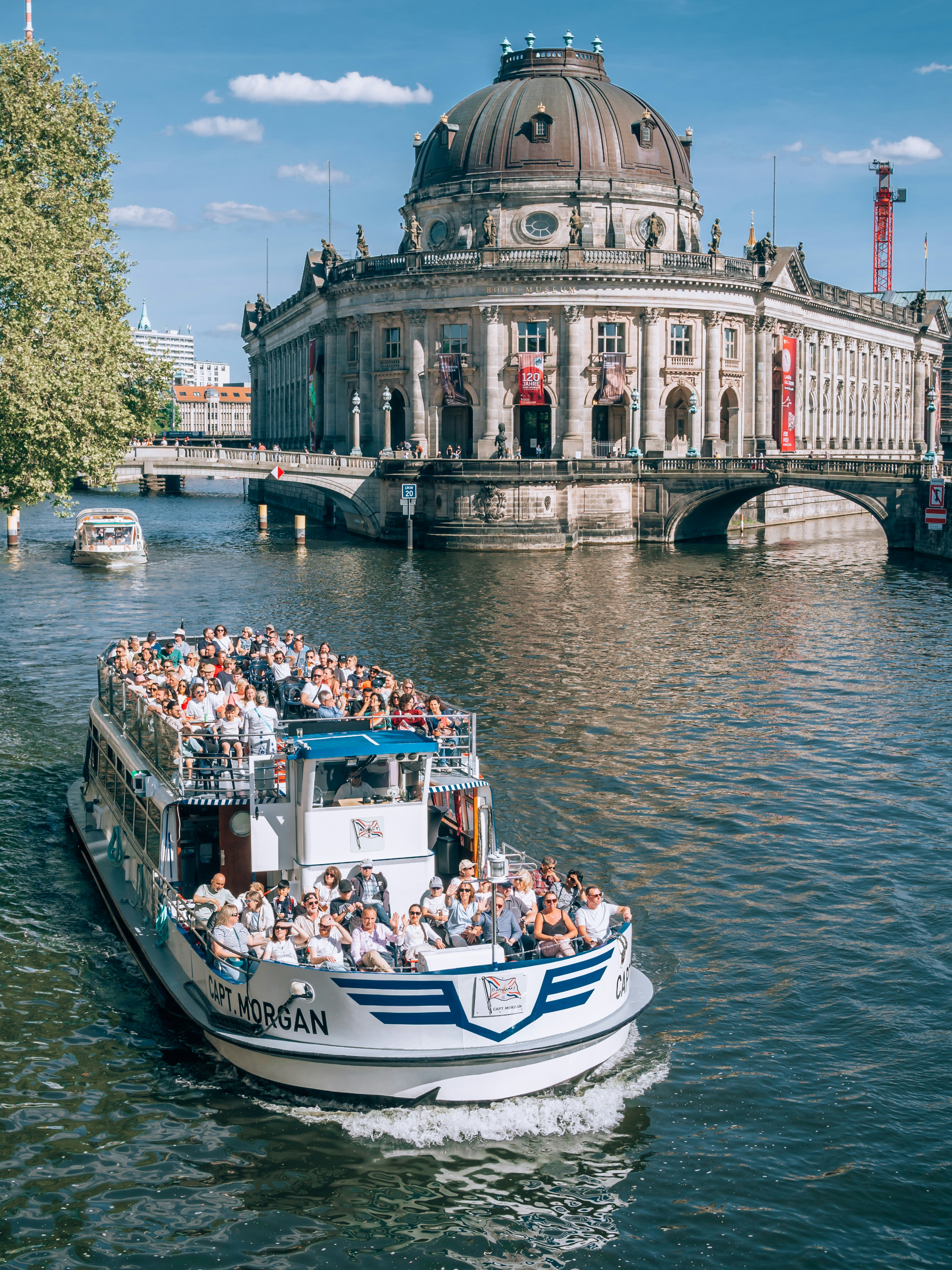 A TikTok video of happy tourists.