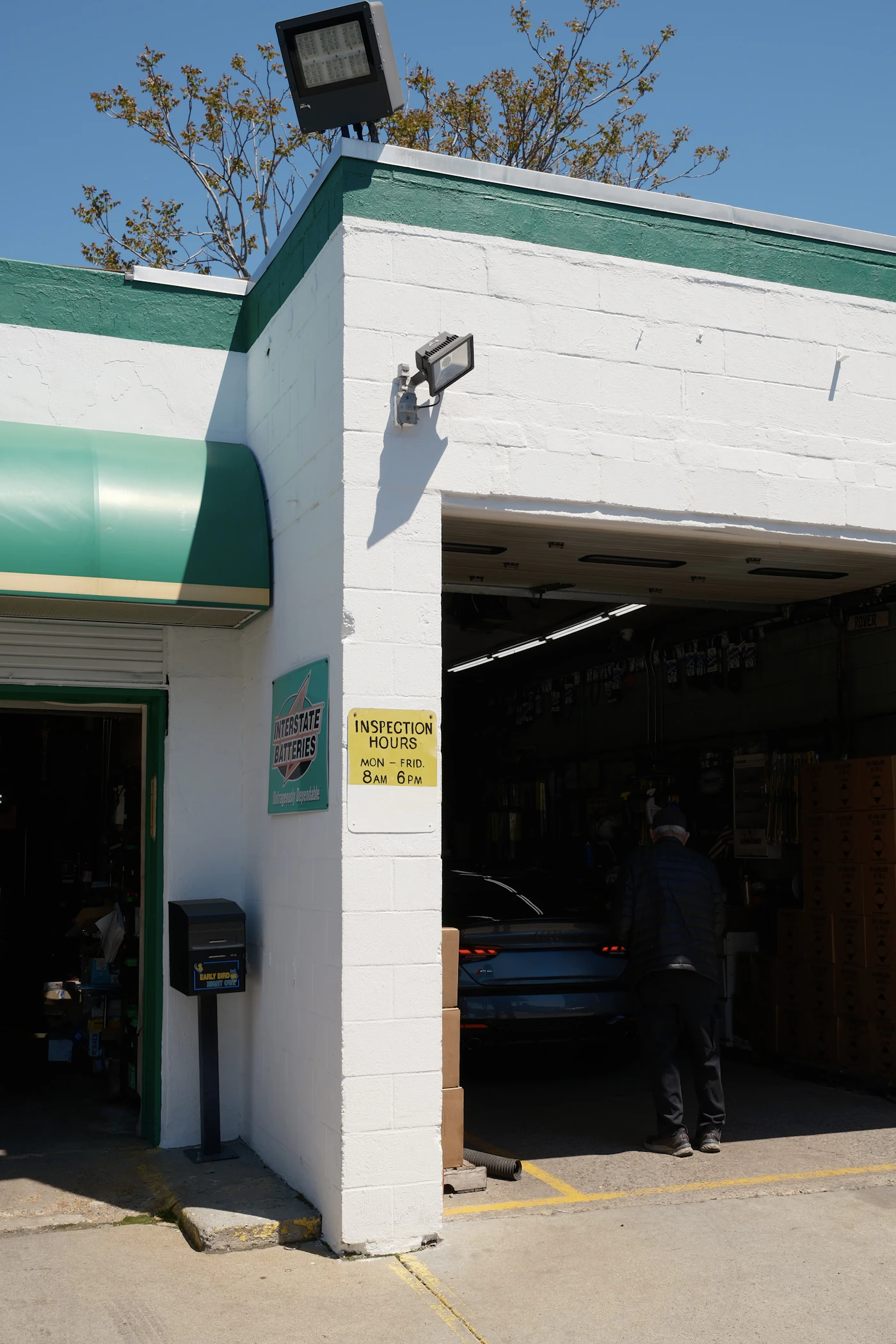 Automotive inspection and repair shop