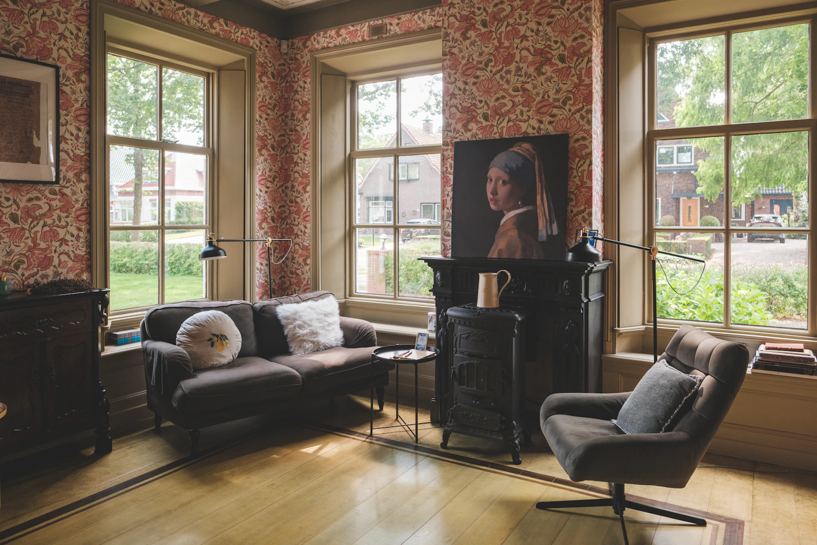 Cozy living room with artwork on the wall