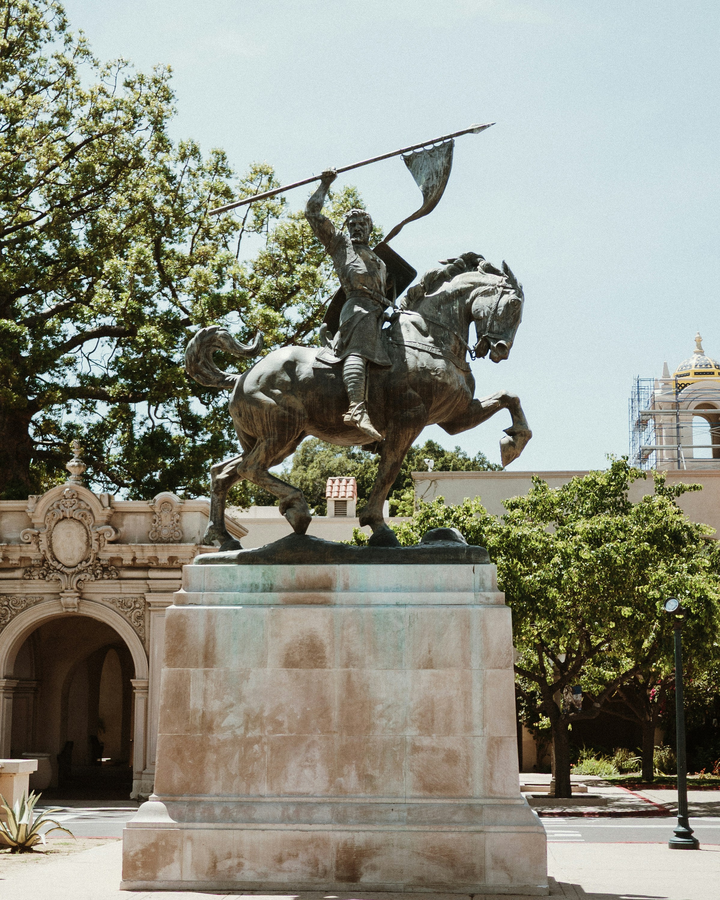 A statue of a knight on horseback.
