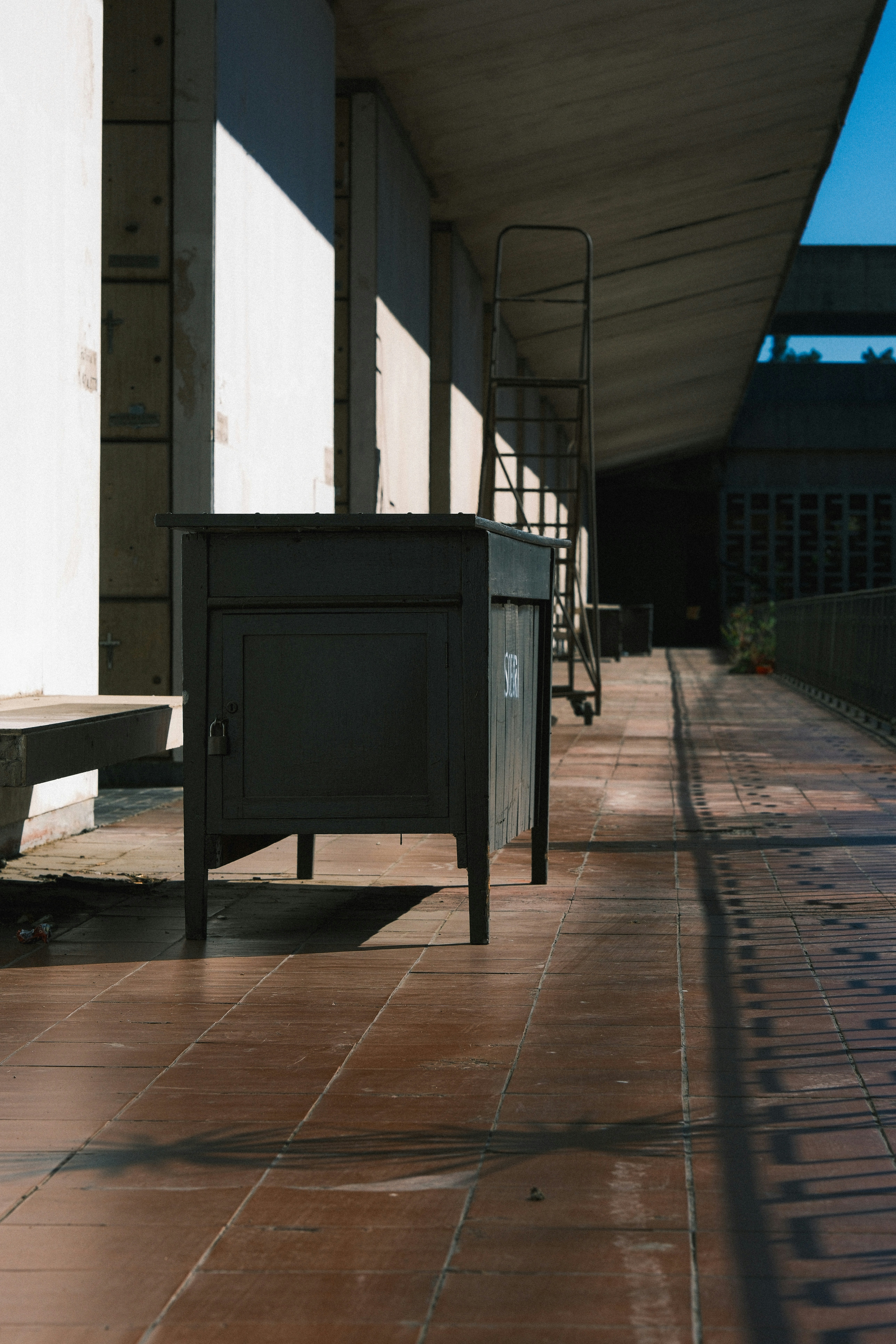 Photo by justalifein