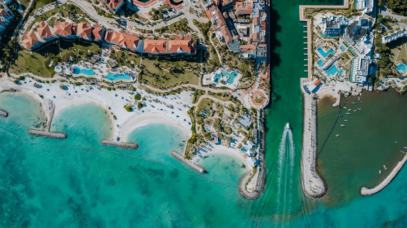 Atlantis Paradise Island resort