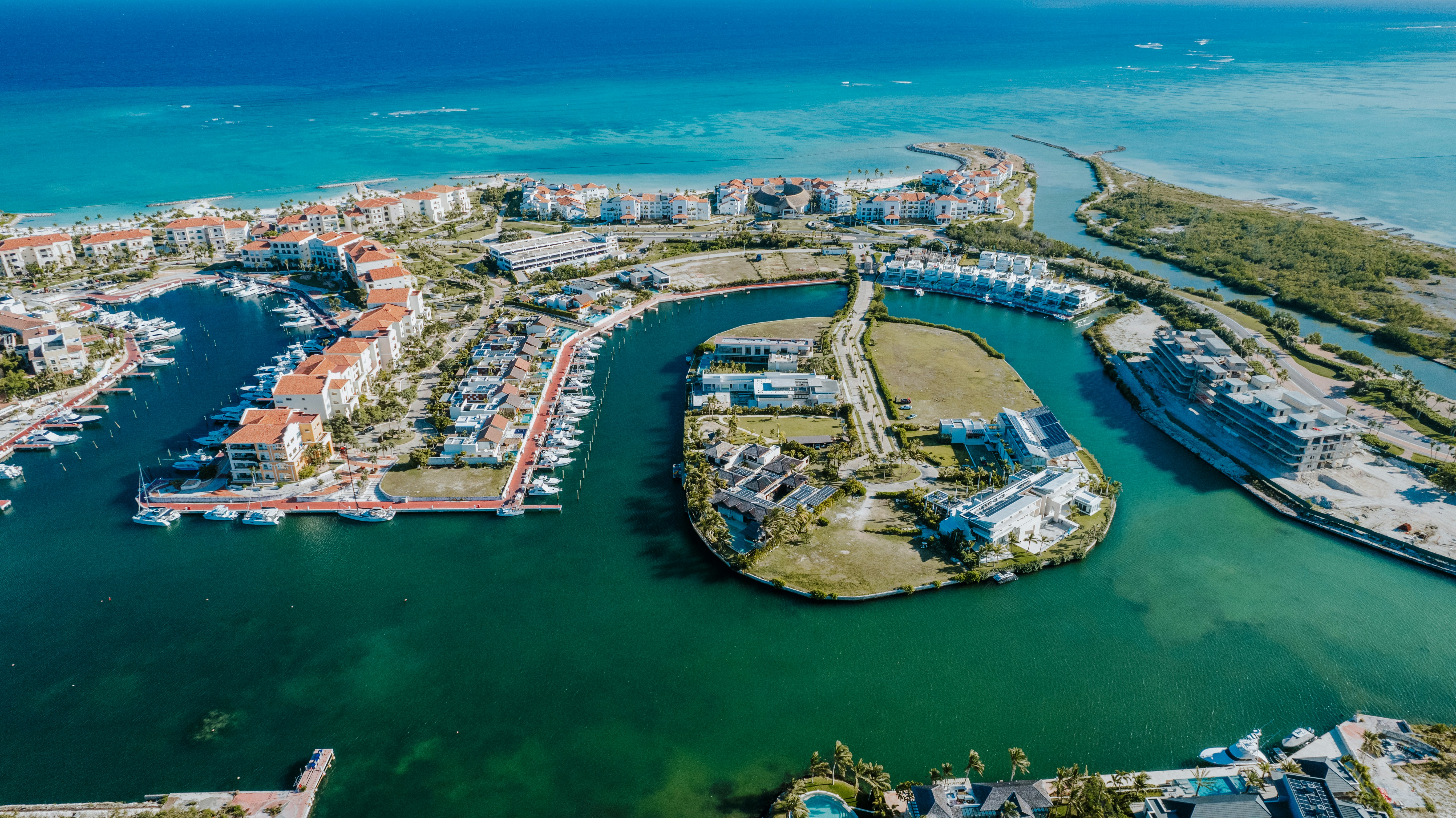 An aerial view of a seaside resort.