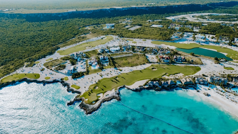 The Ocean Club, A Four Seasons Resort resort
