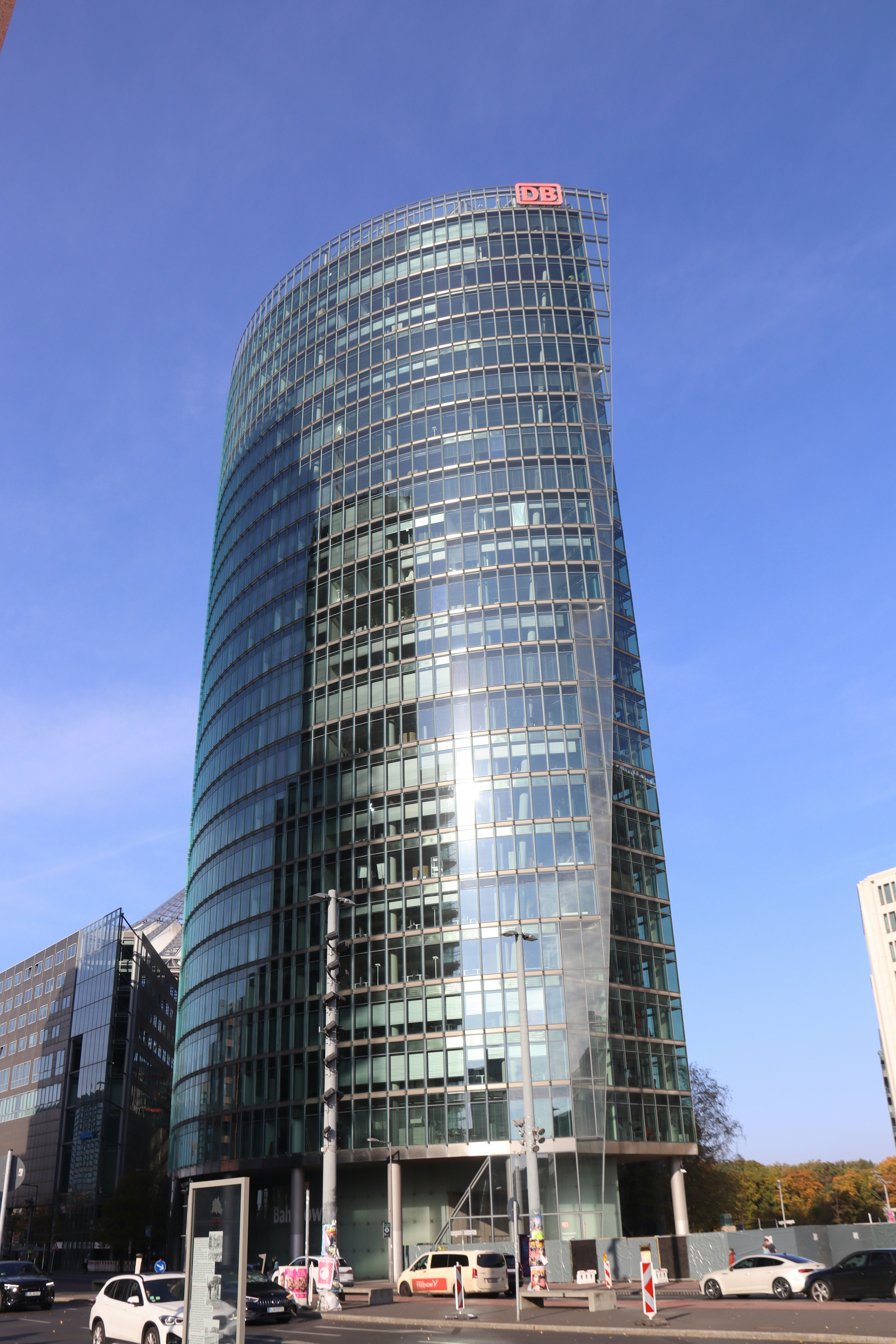 Photo by shalevcohen