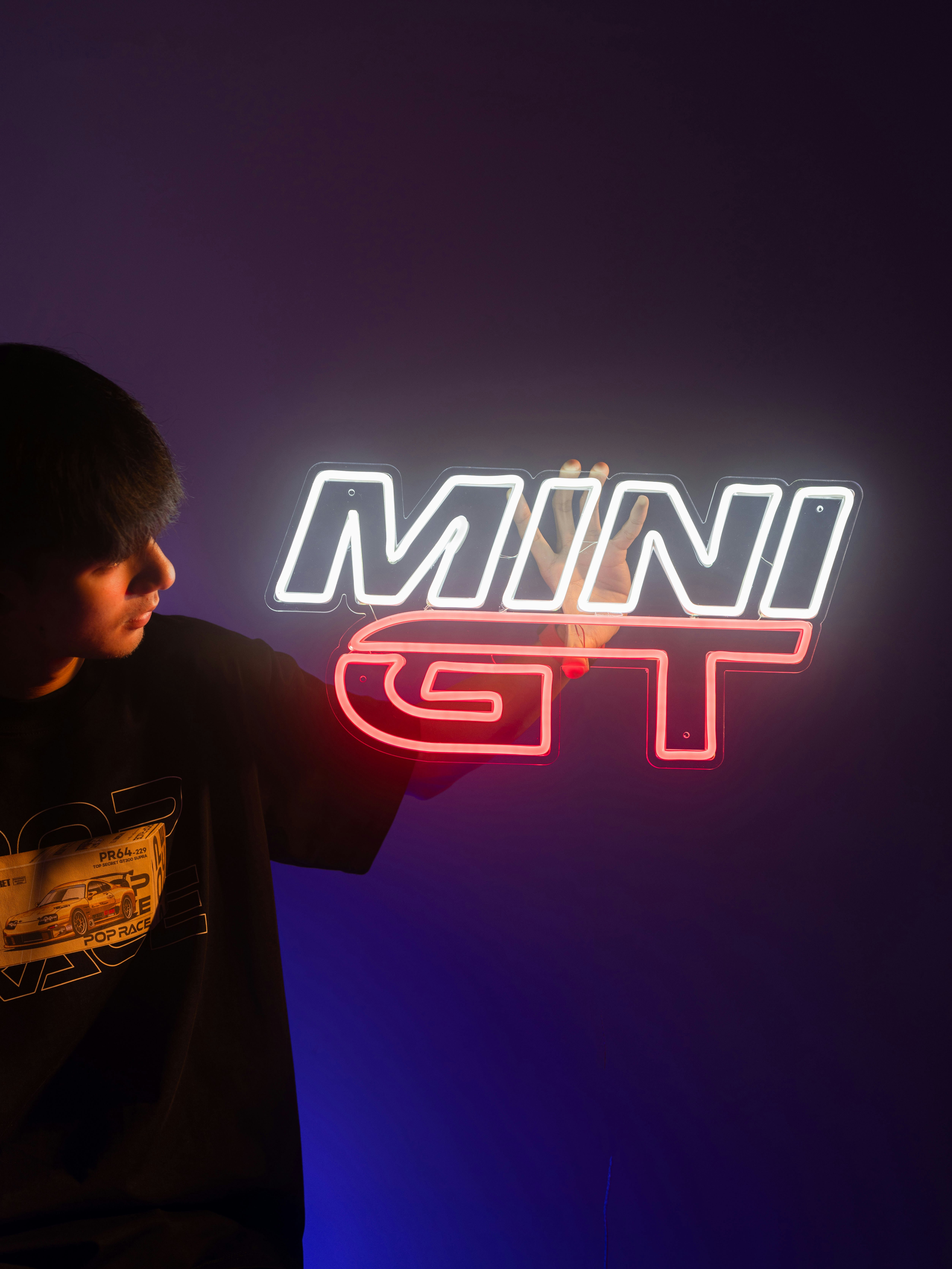 MiniGT Neo sign by RC Cambodia
