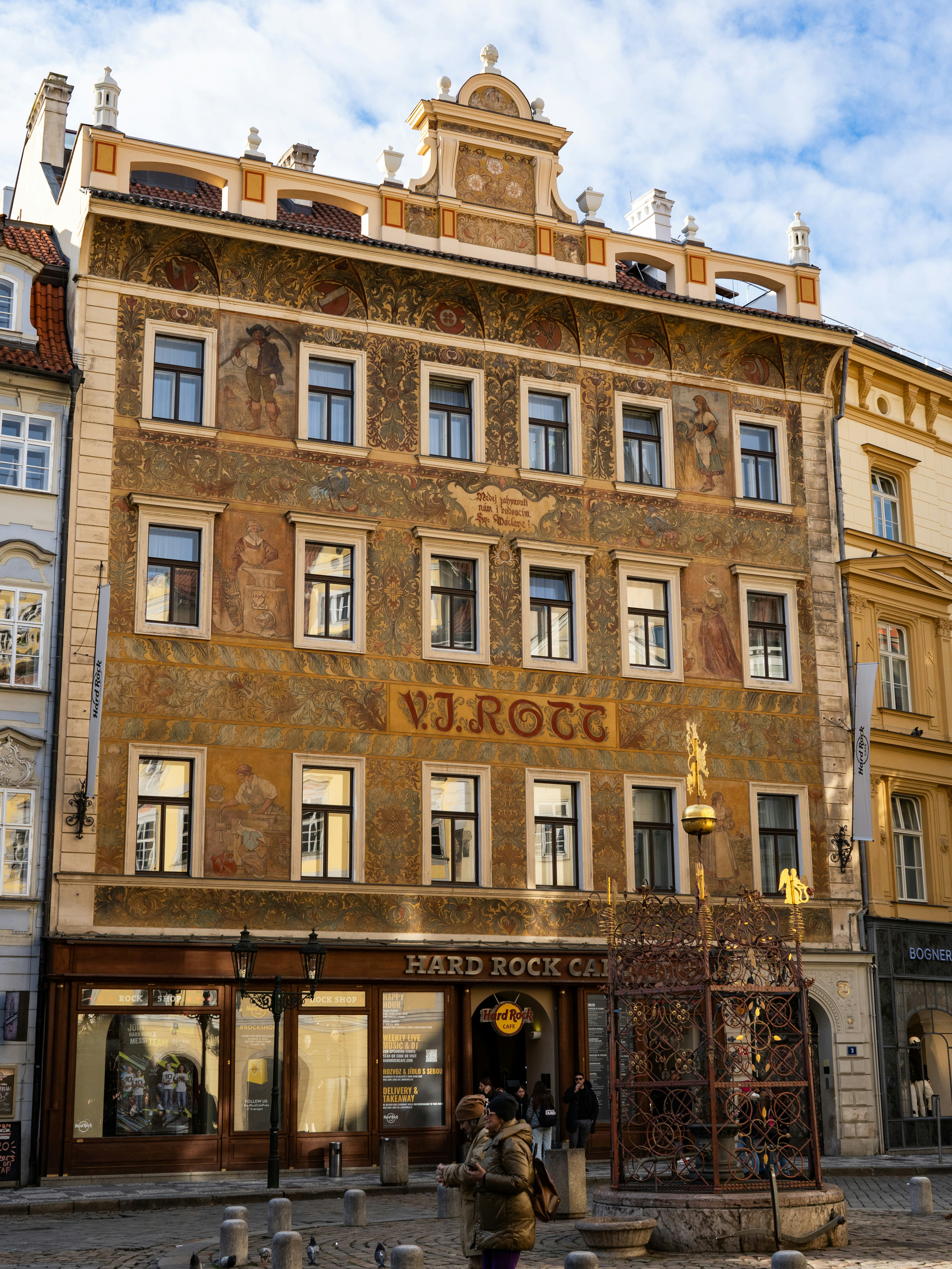 Photo by sinisalekovic