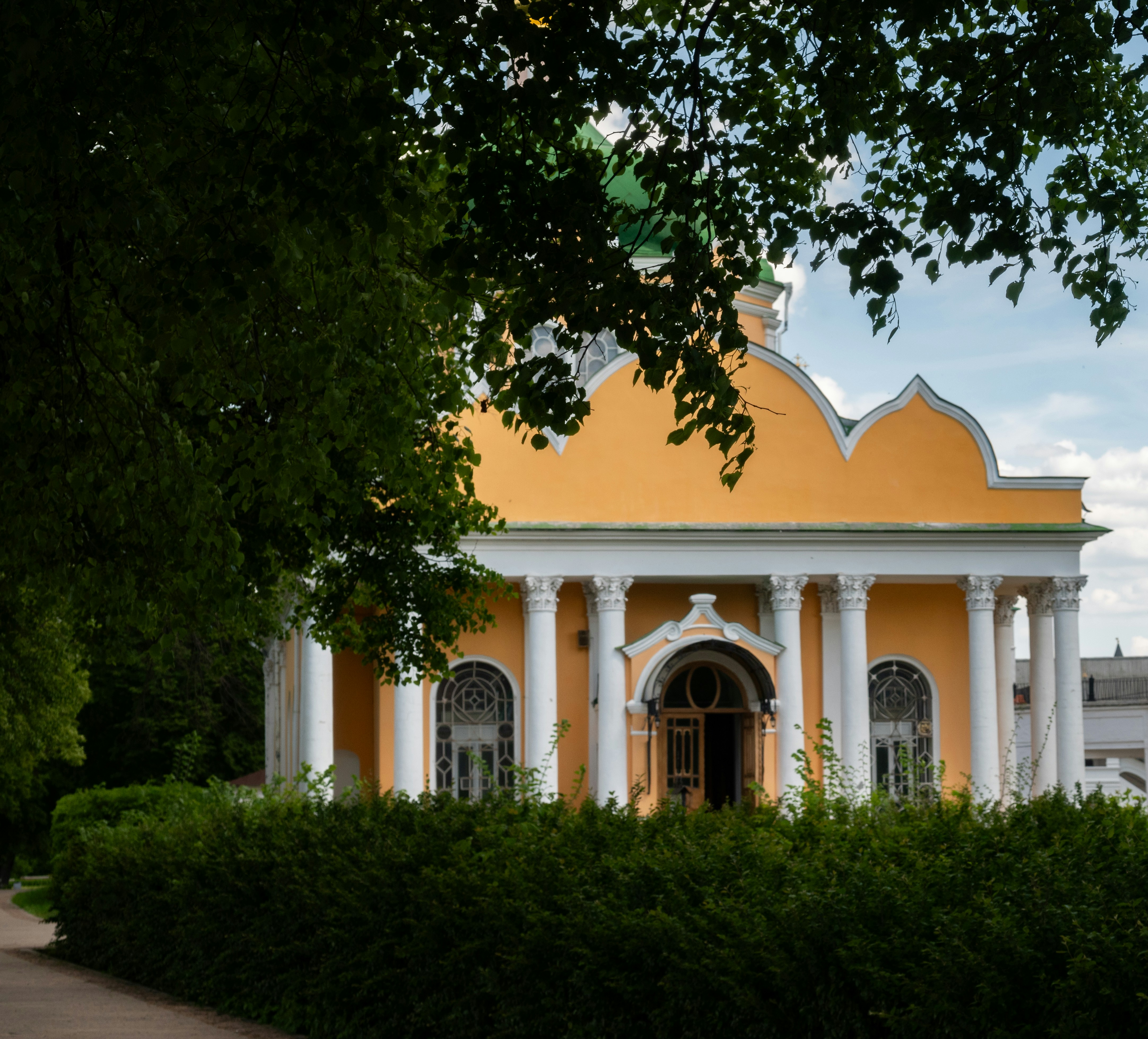 Photo by andrilliardbond