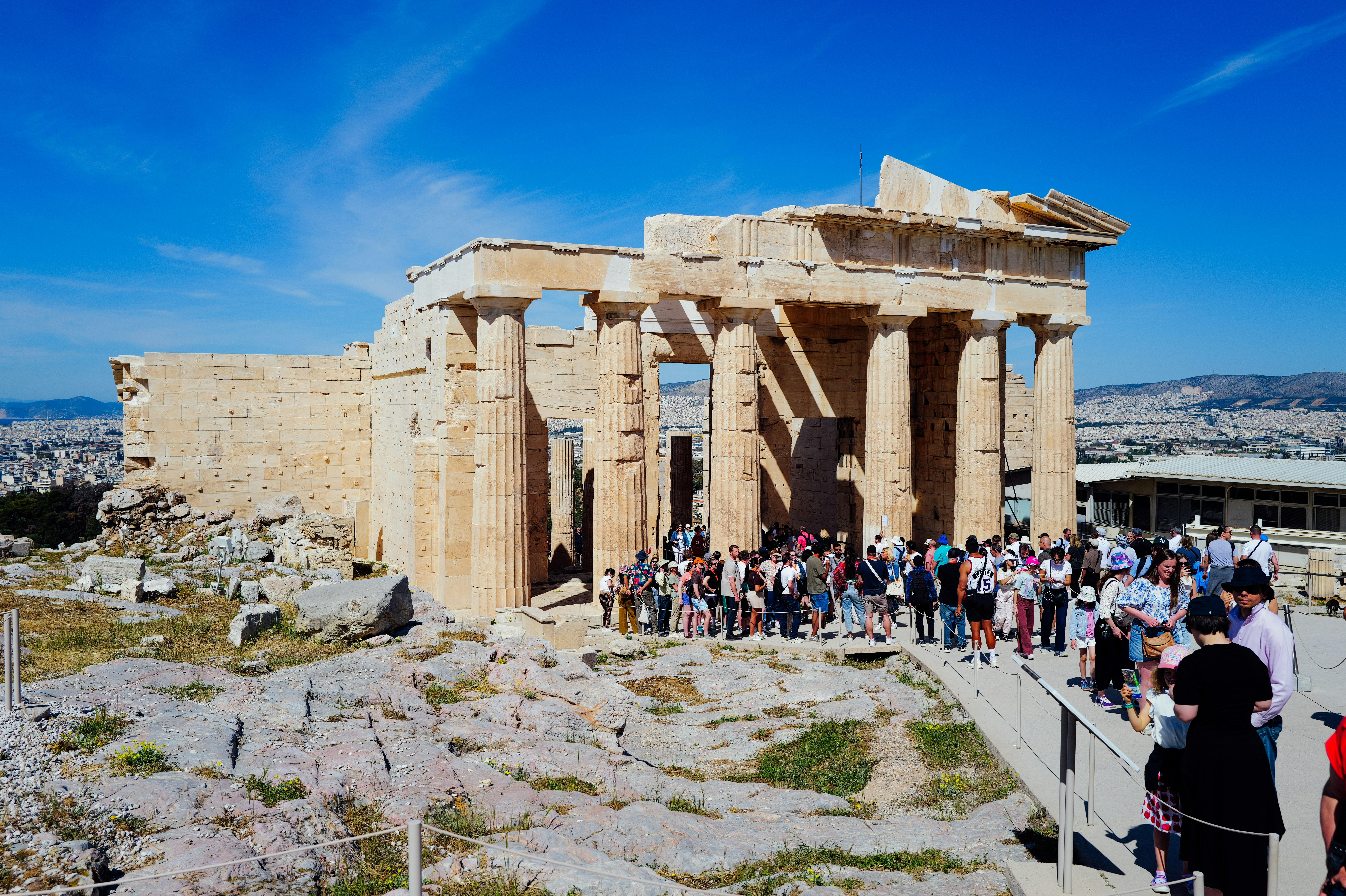 Photo by adrienolichon