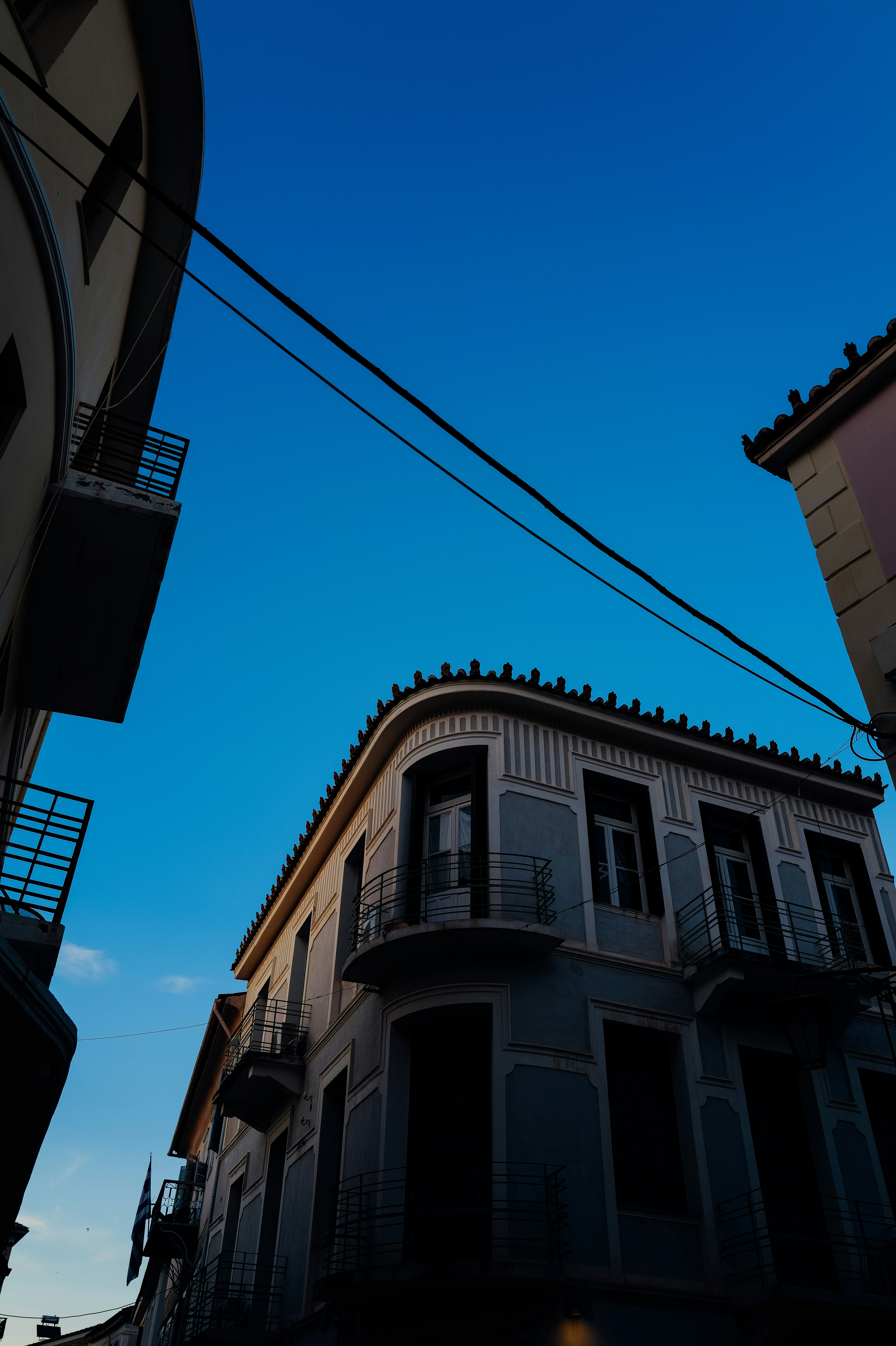 Photo by adrienolichon
