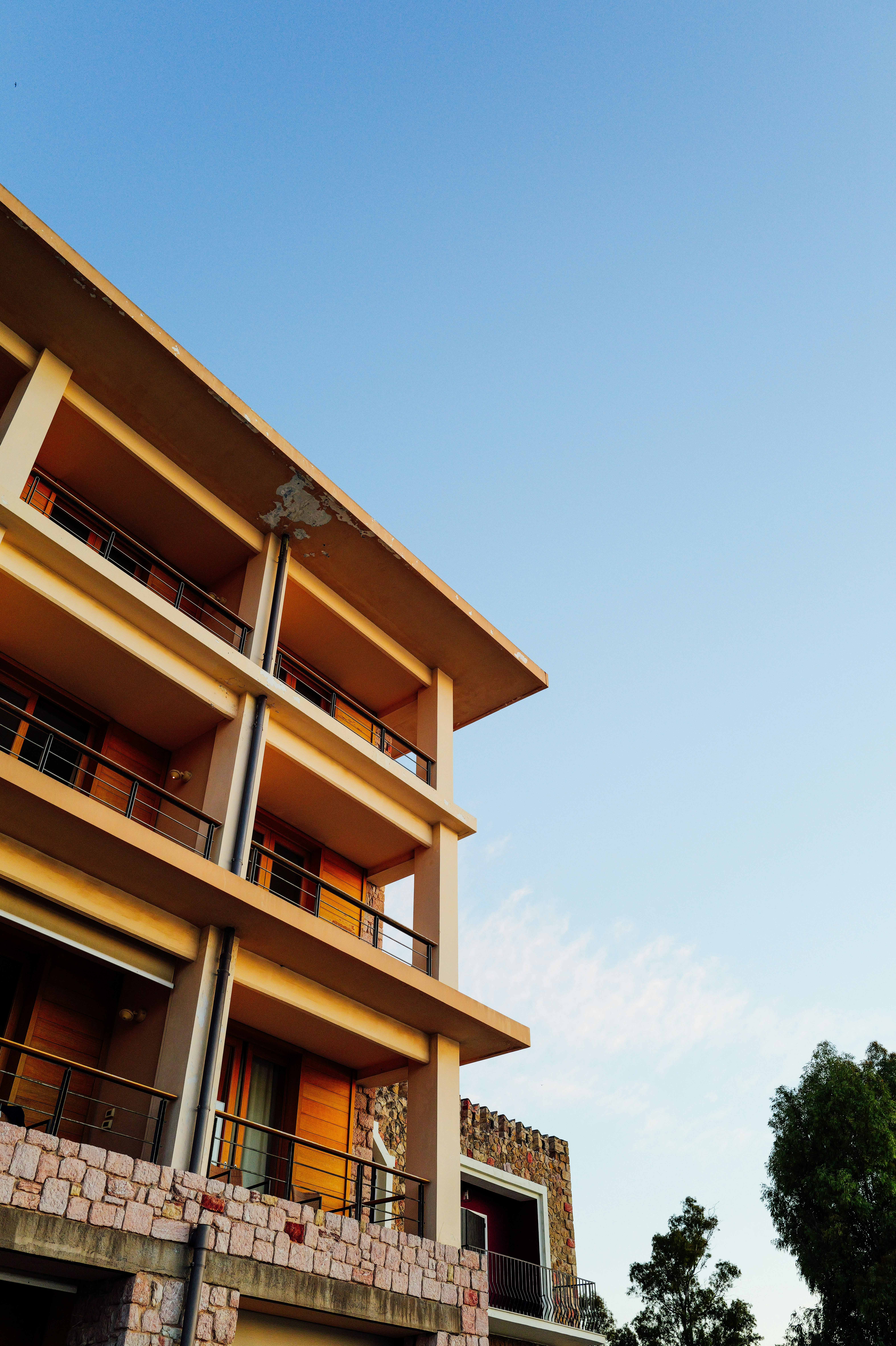 Photo by adrienolichon