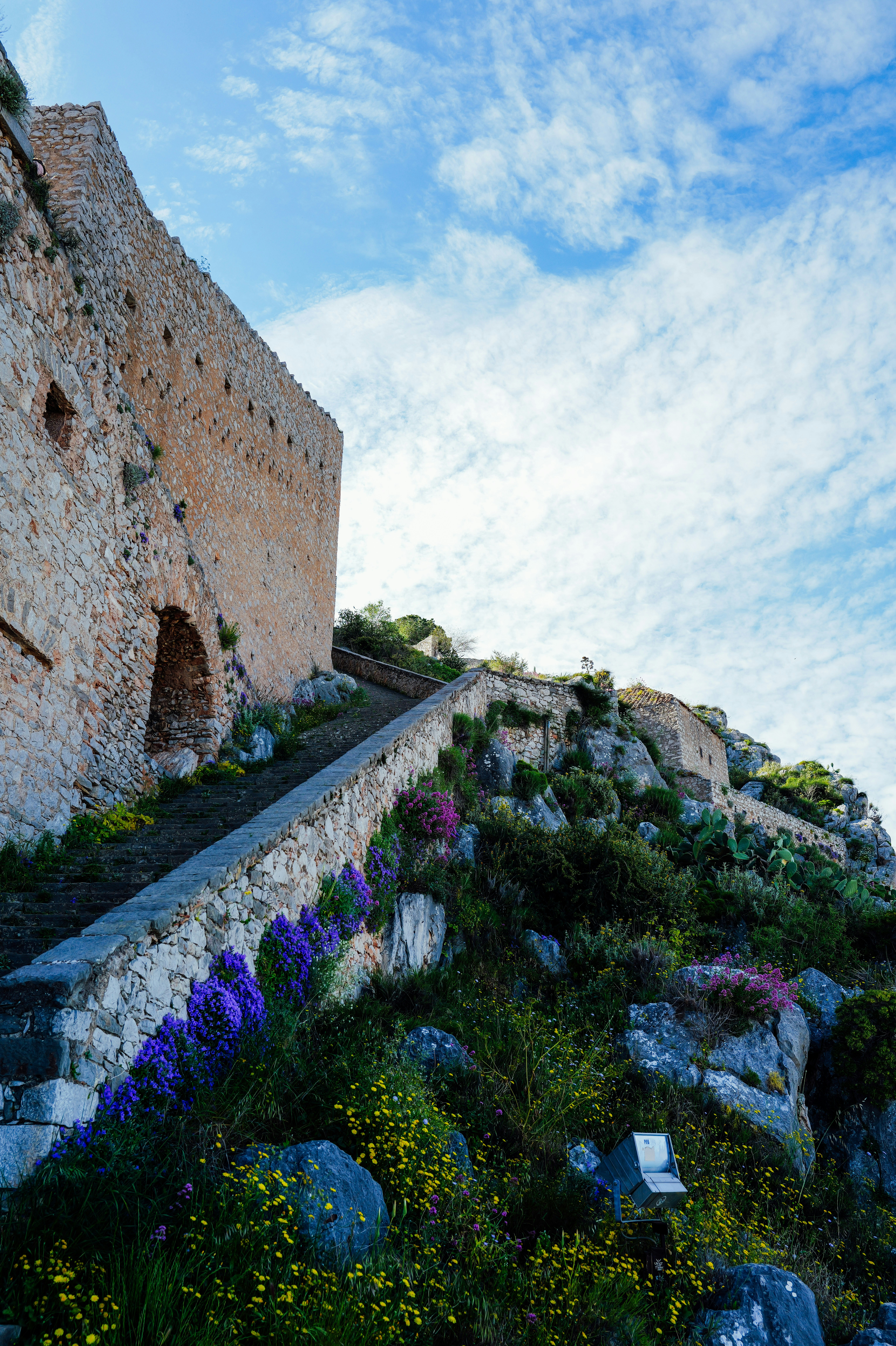 Photo by adrienolichon