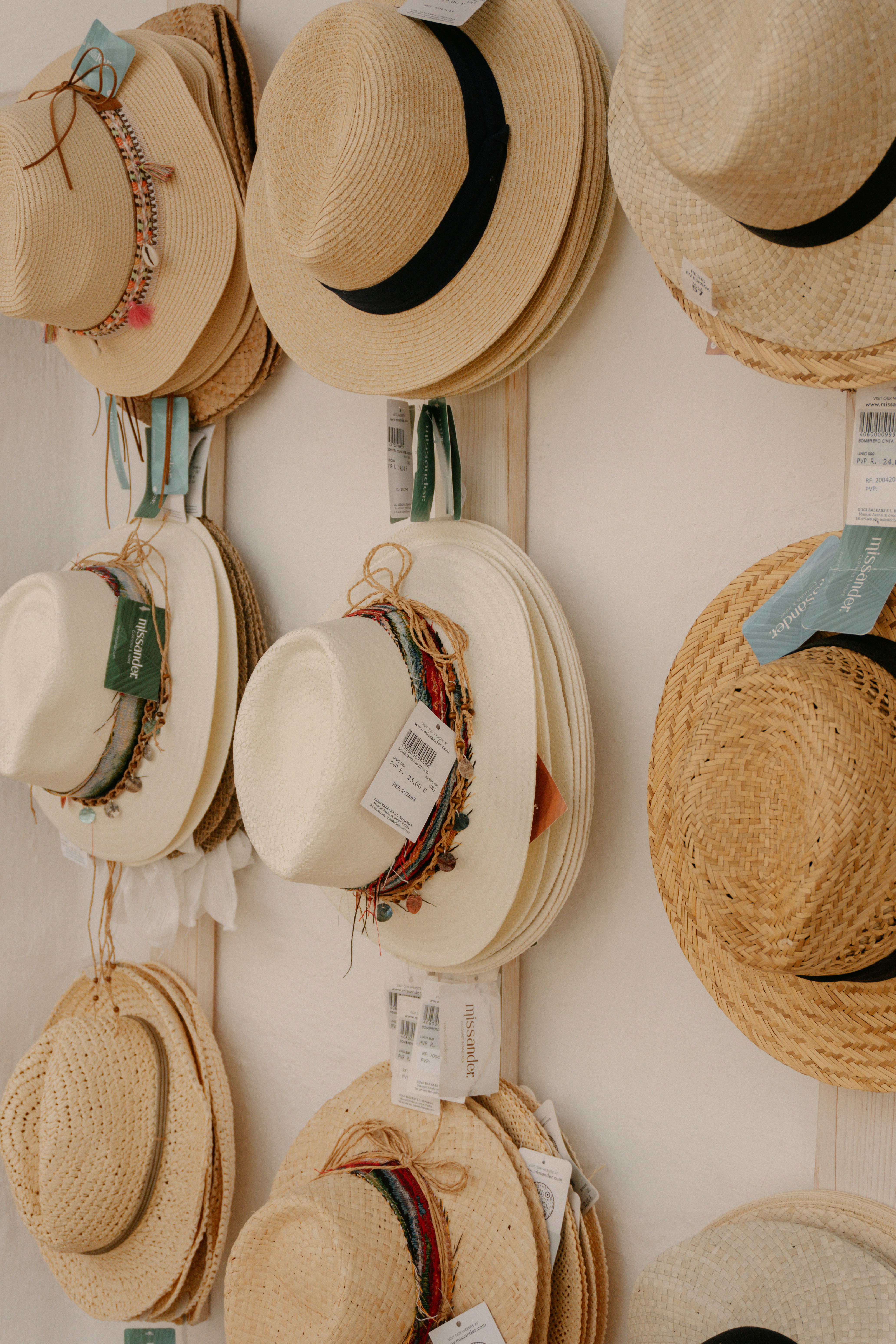 Photo by raymondpetrik