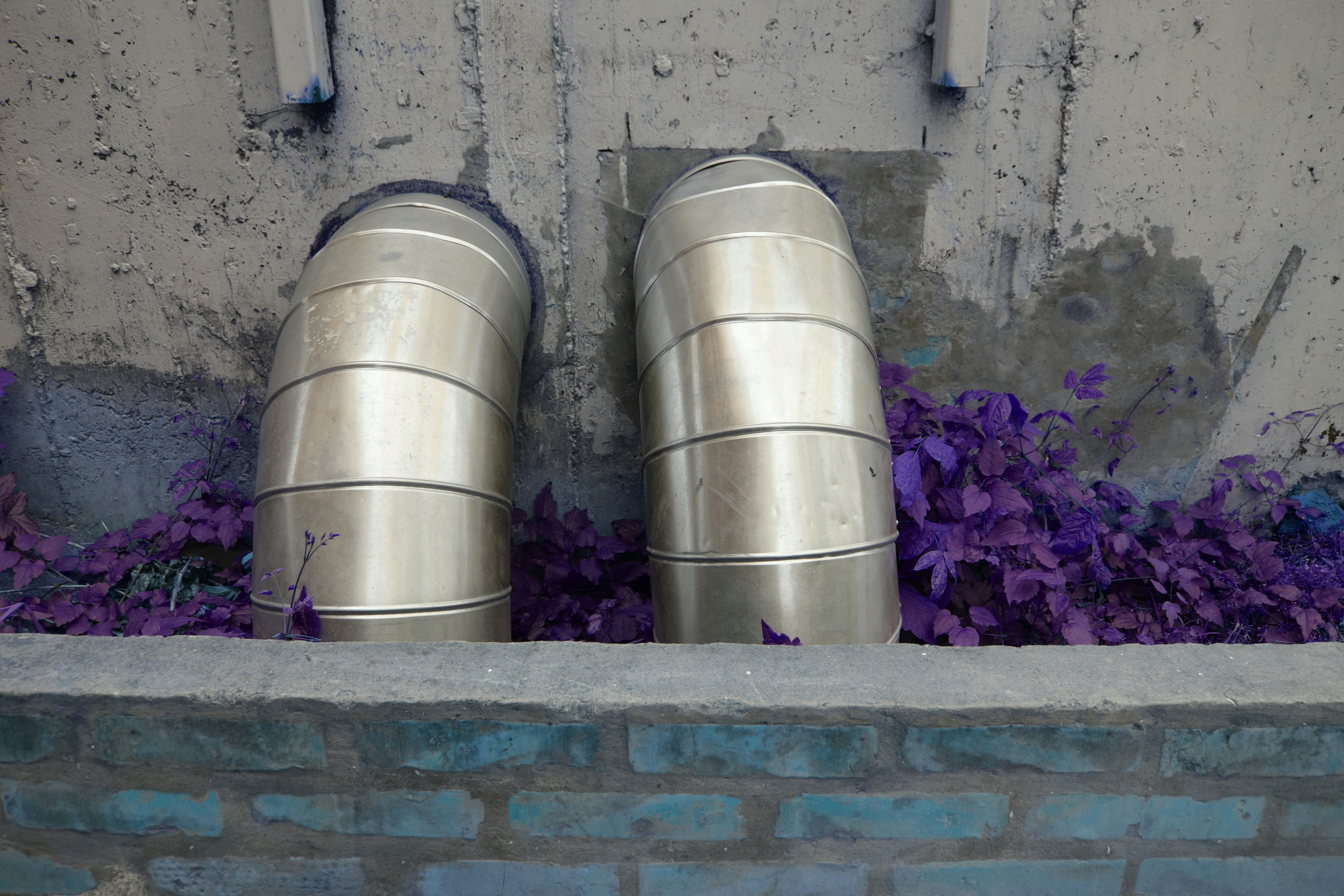 double-wall travel tumbler closeup