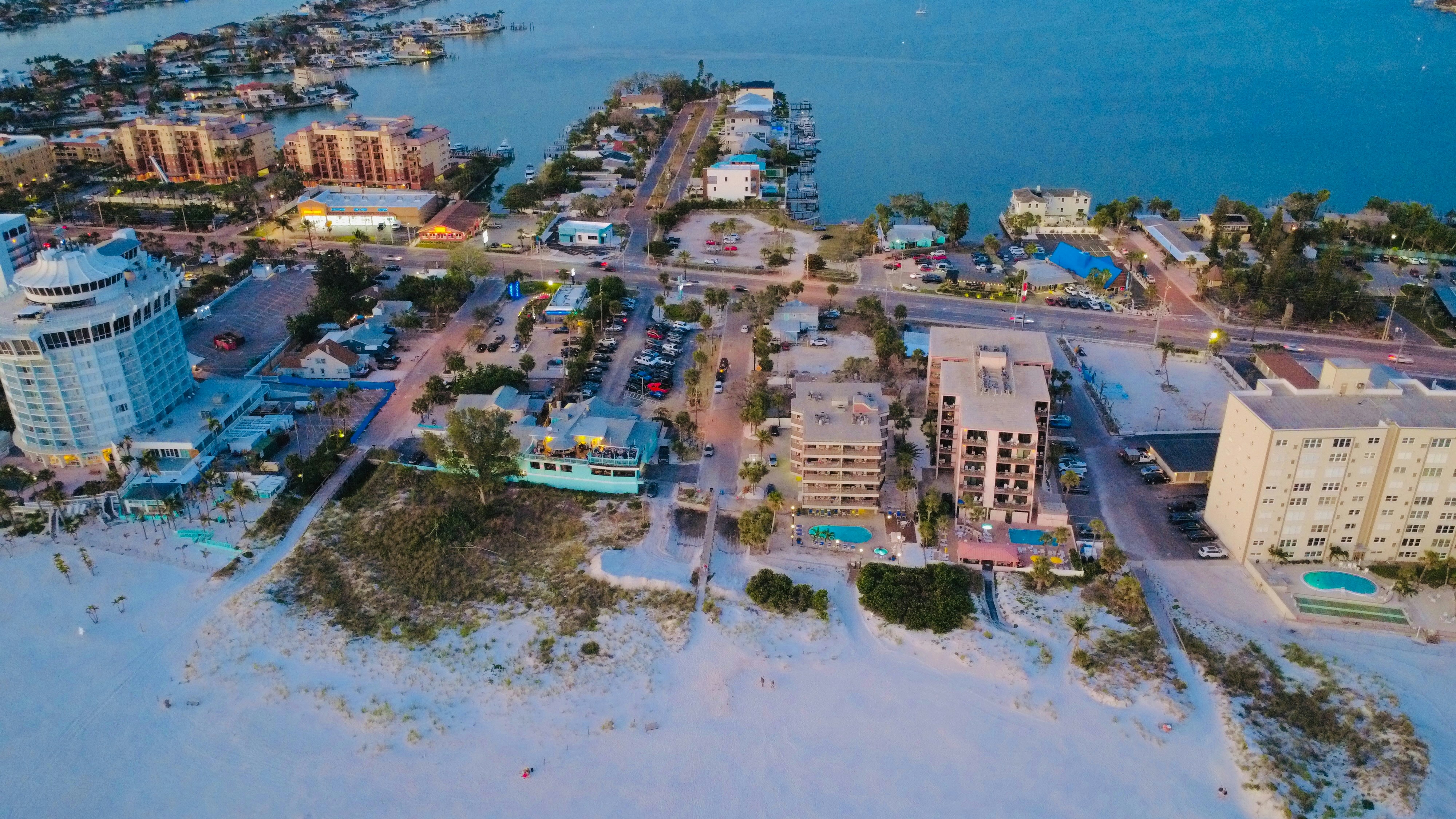 Photo by christheisland