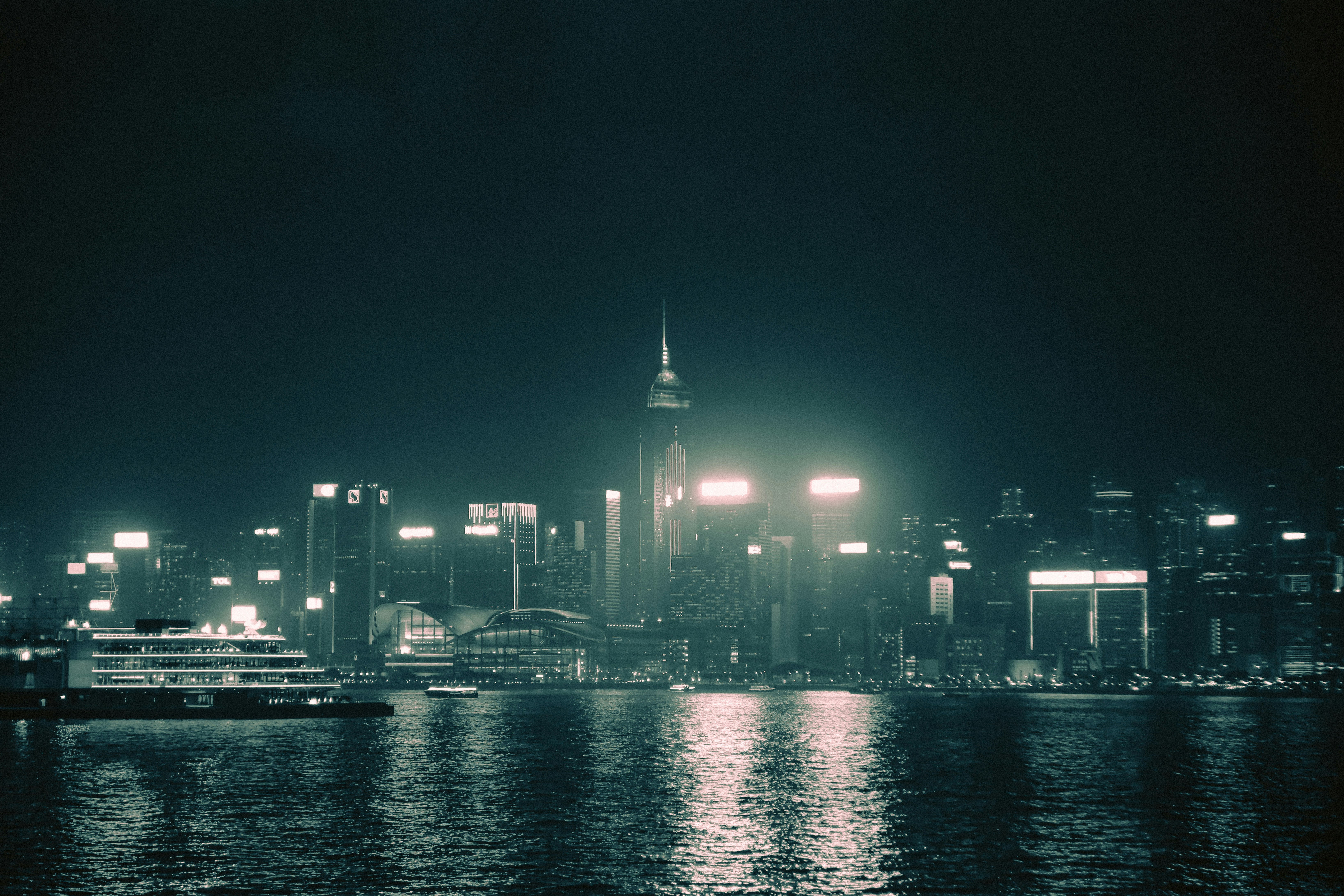 Photo by unclpenguin