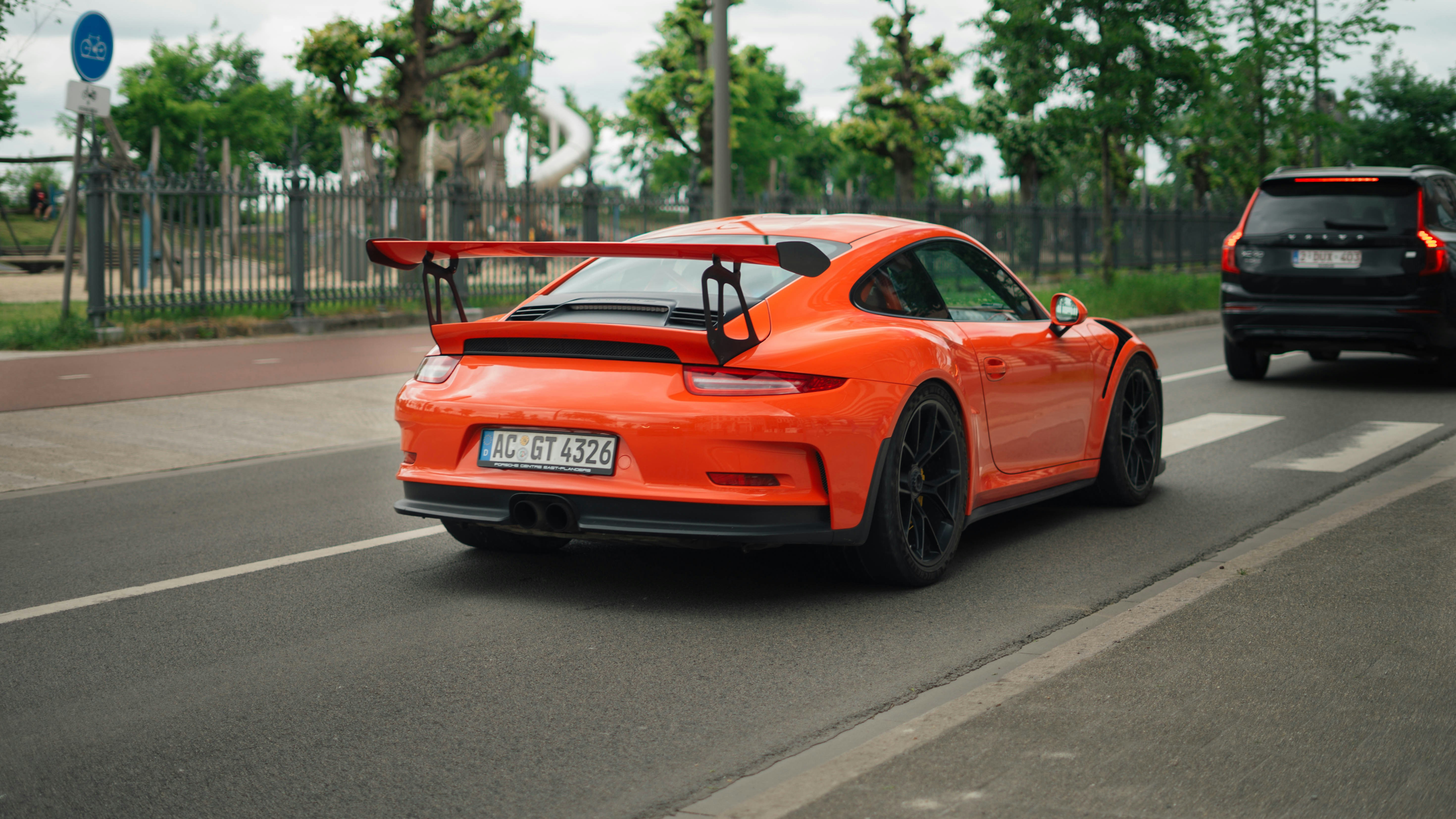 Photo by avenir_visuals