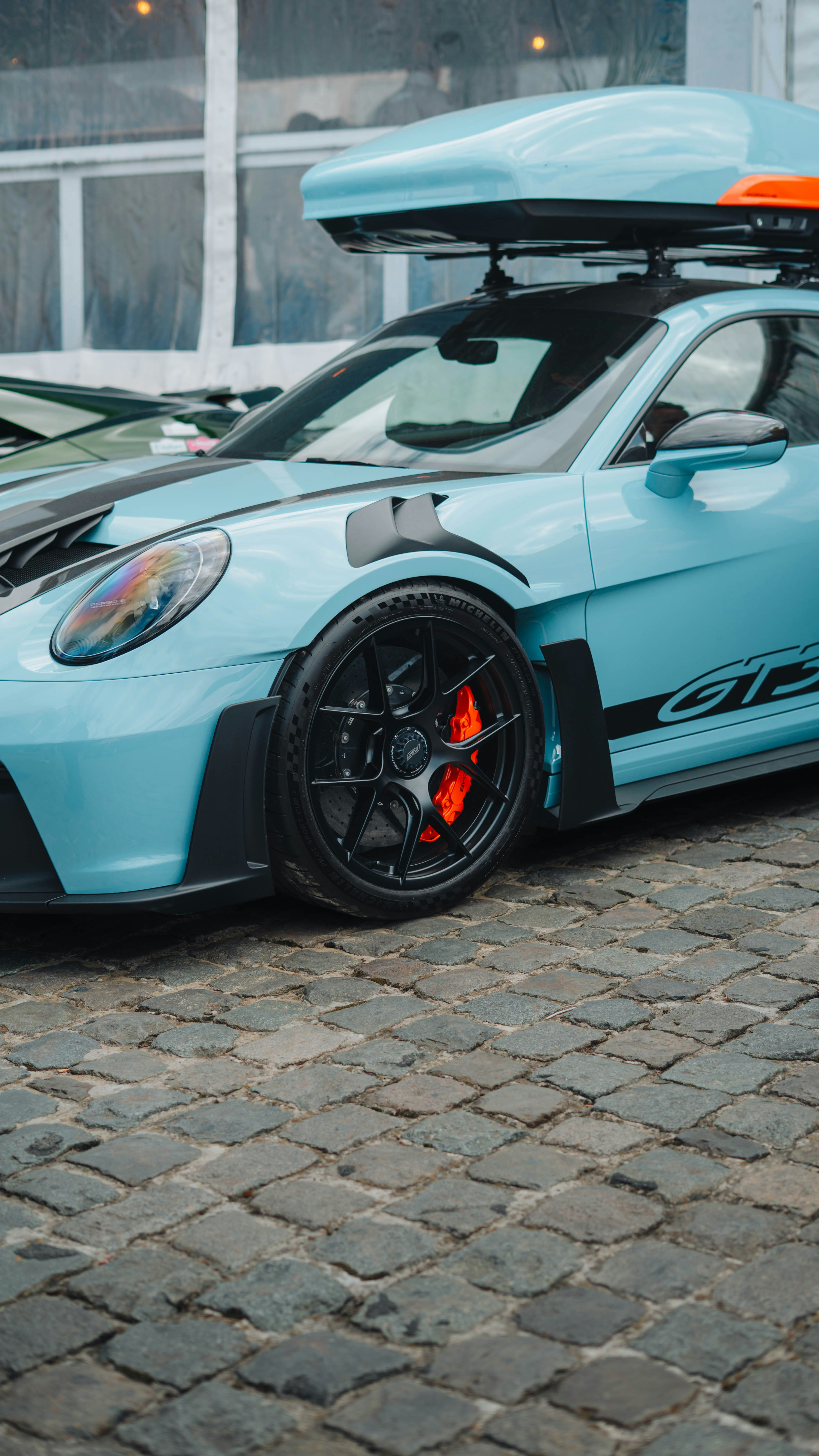 Photo by avenir_visuals