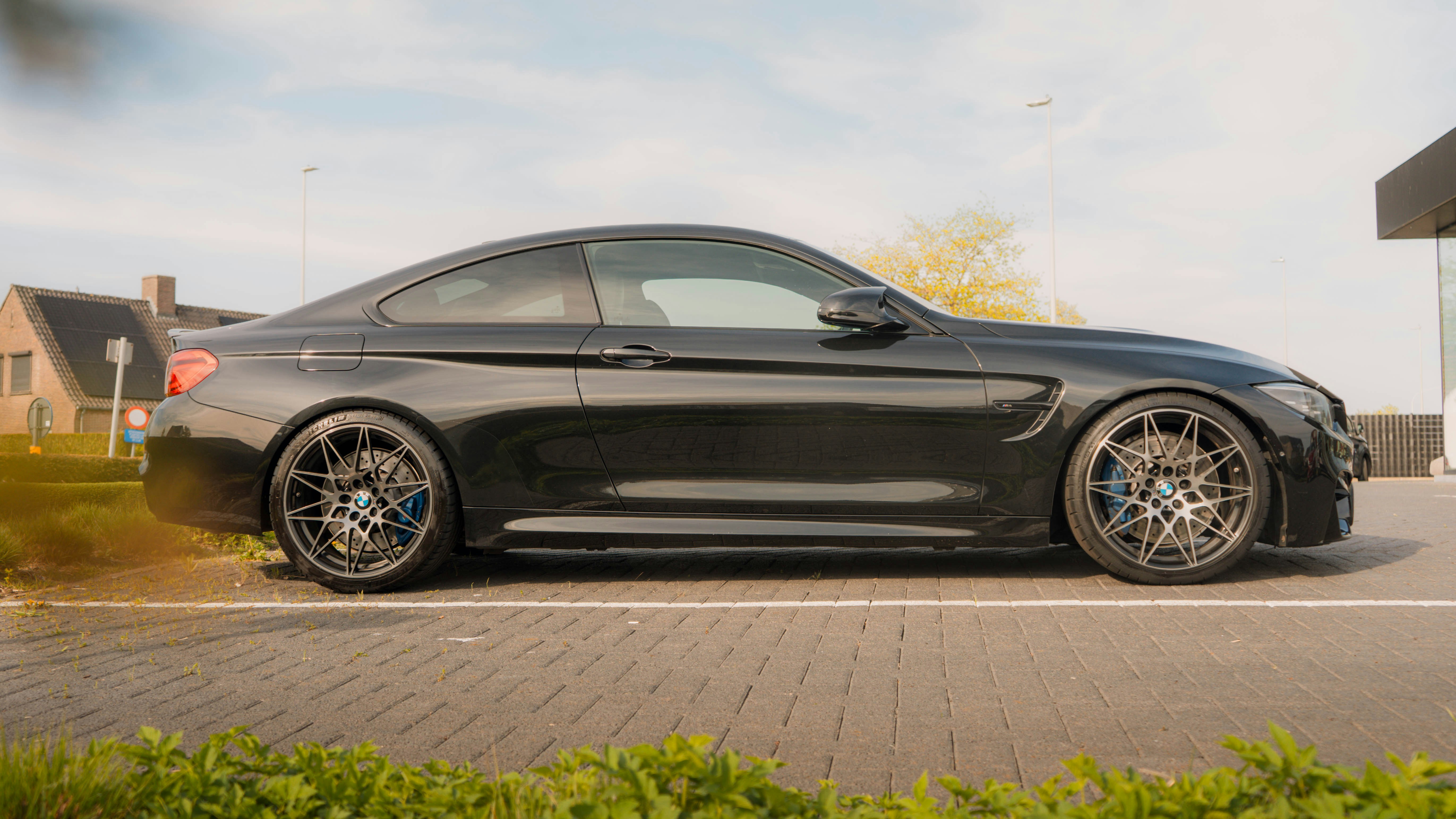 Photo by avenir_visuals