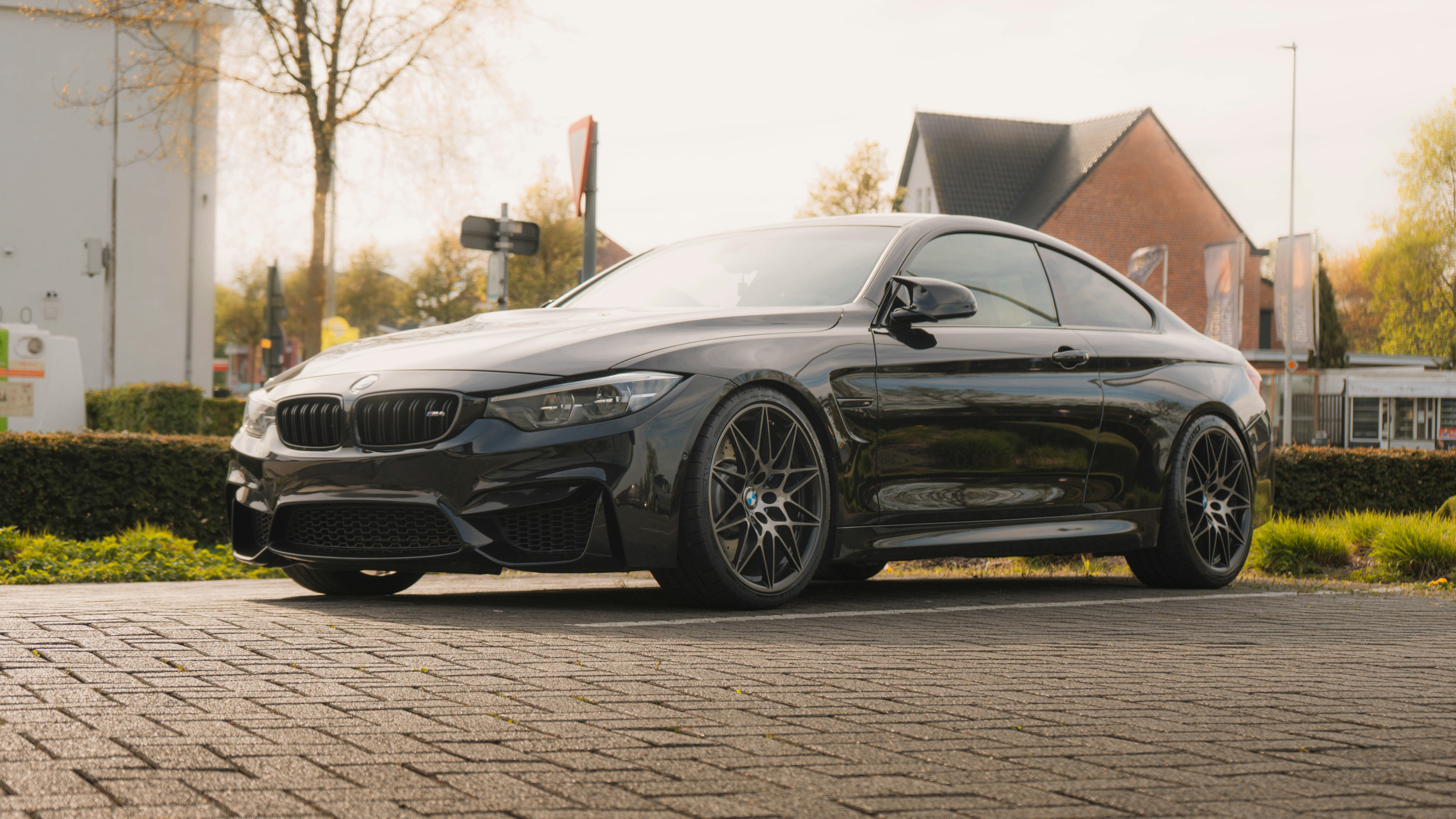 Photo by avenir_visuals