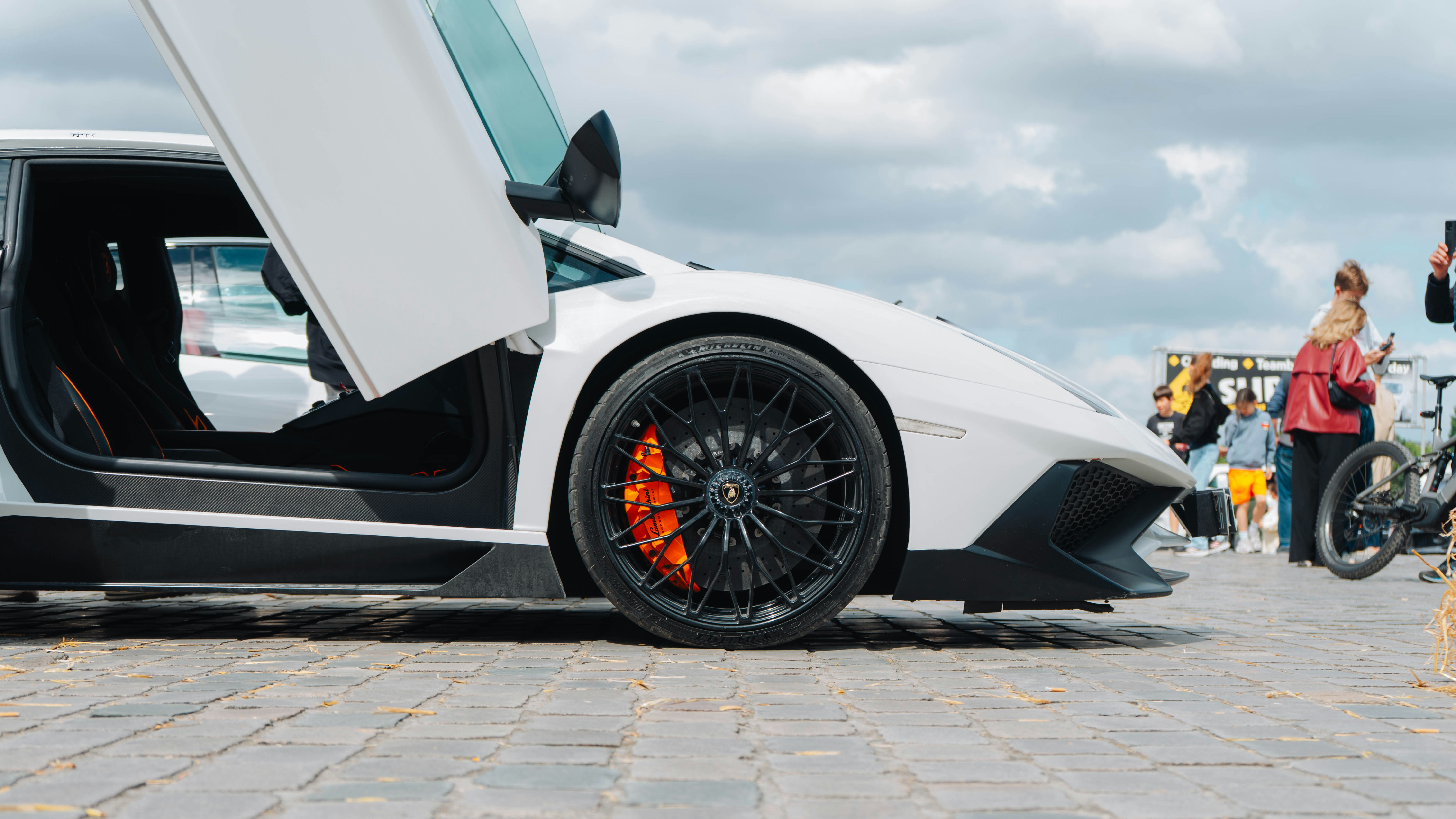 Photo by avenir_visuals